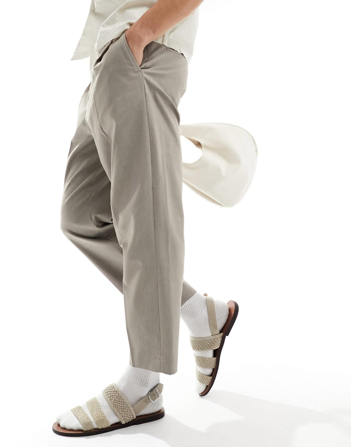 Selected loose fit cropped pleat trouser in beige - ASOS Sample Sale EU Store