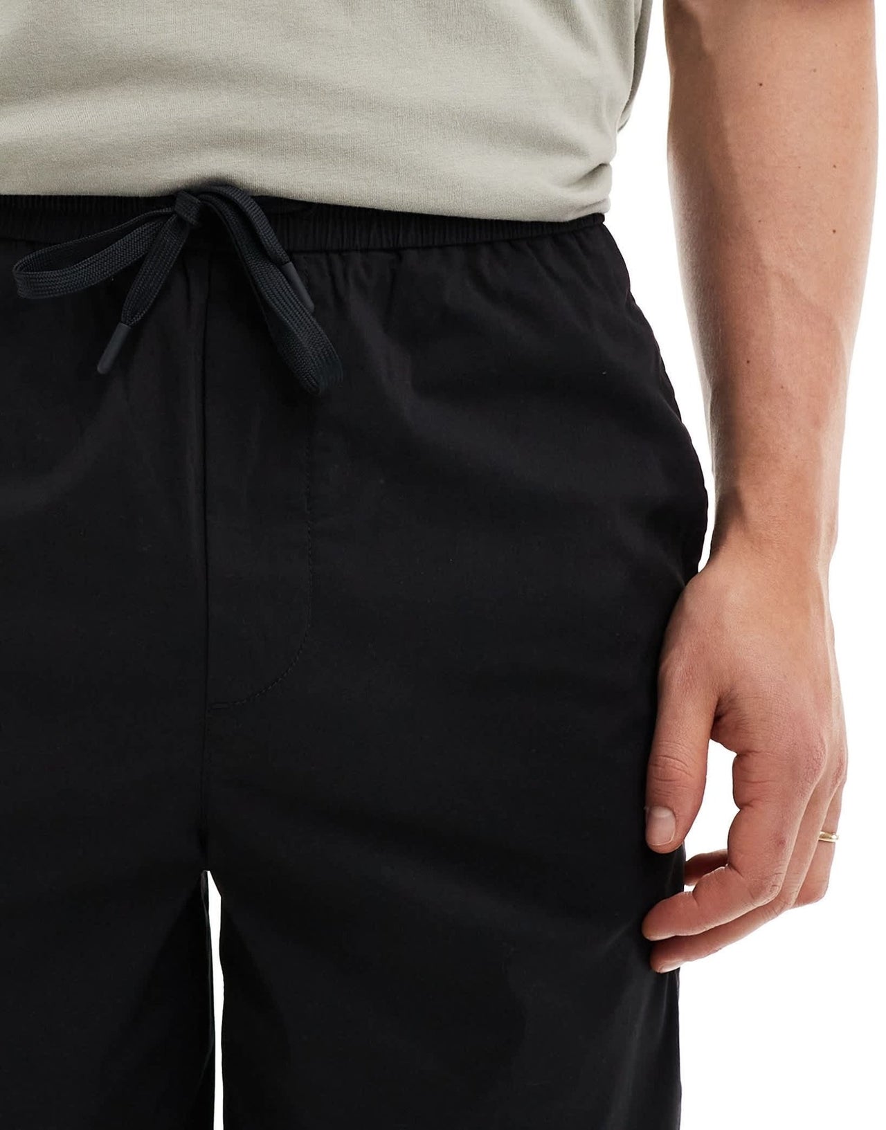 Selected loose tech cargo short in black - ASOS Sample Sale EU Store