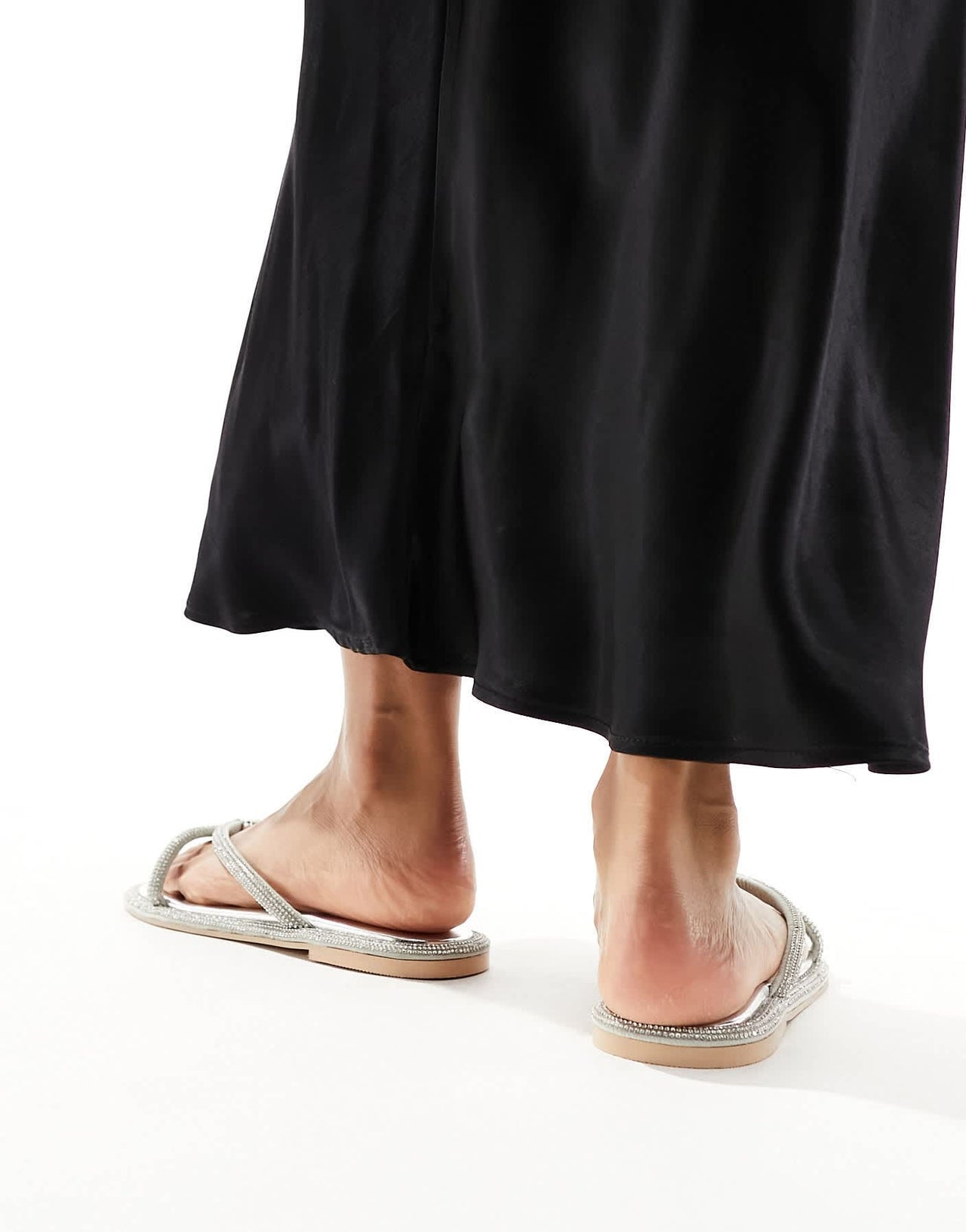 Simmi London Florai strappy flat sandal in silver - ASOS Sample Sale EU Store