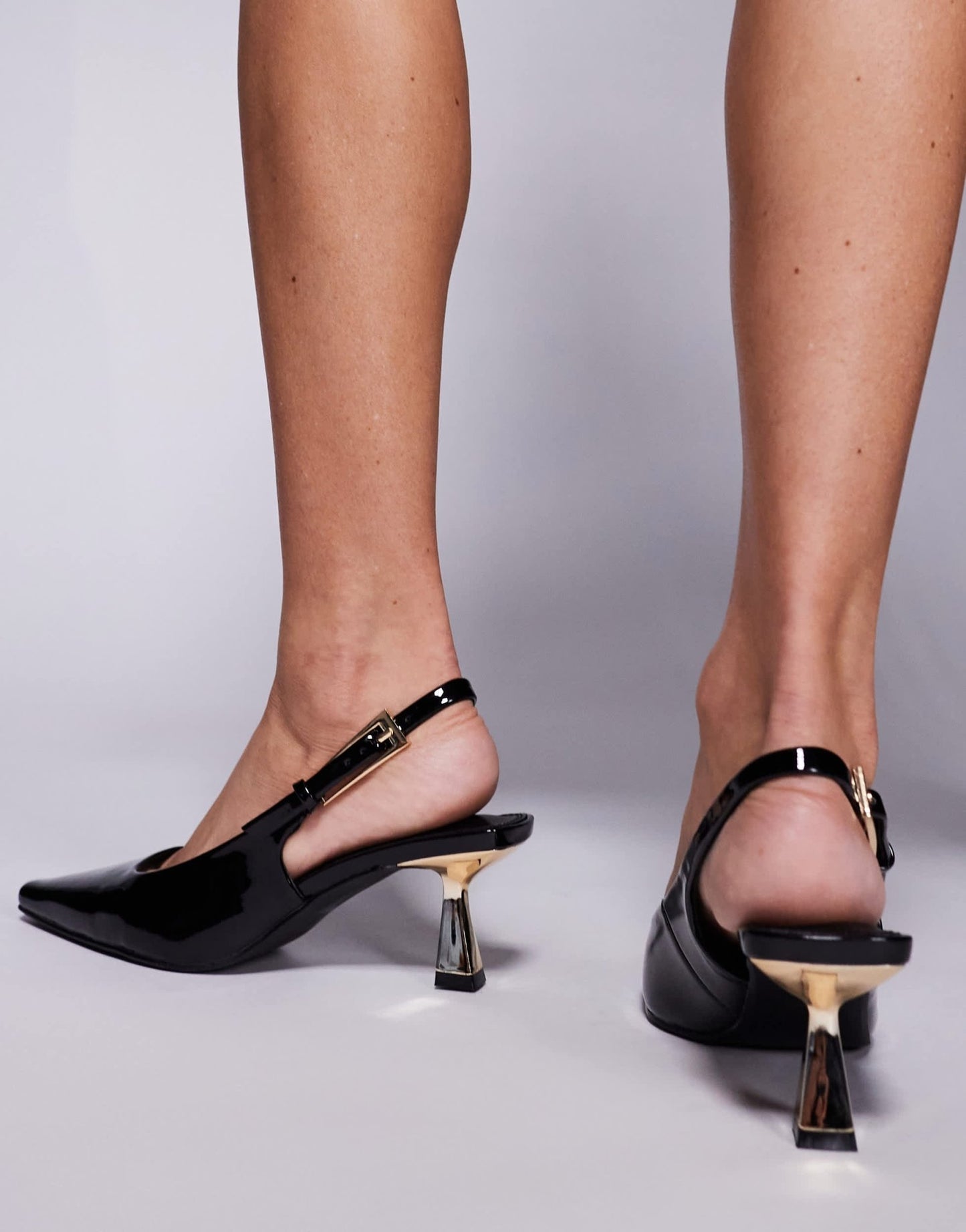 Simmi London June pointed slingback kitten heels in black patent - ASOS Sample Sale EU Store