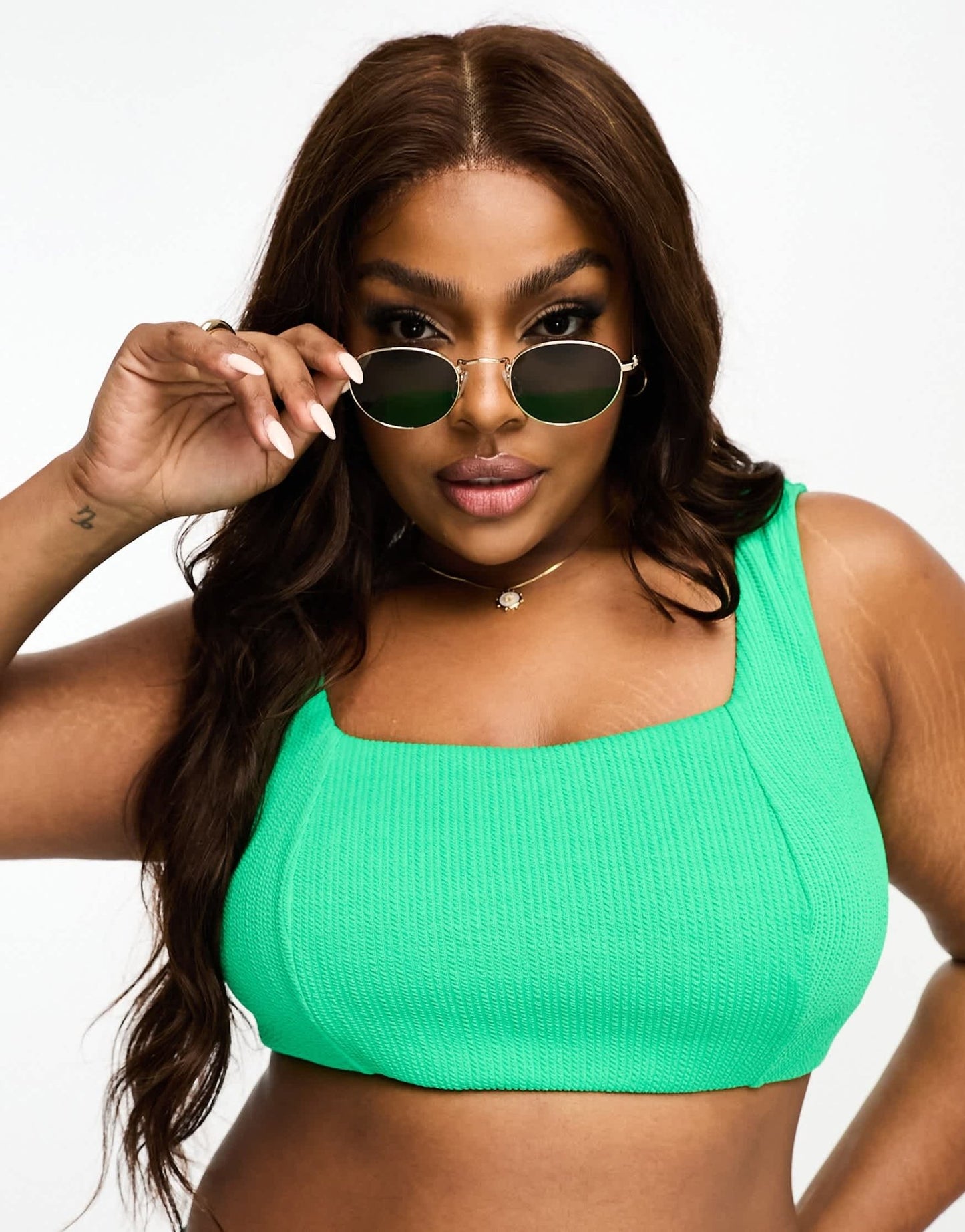 Simply Be square neck crinkle bikini top in bright green - ASOS Sample Sale EU Store