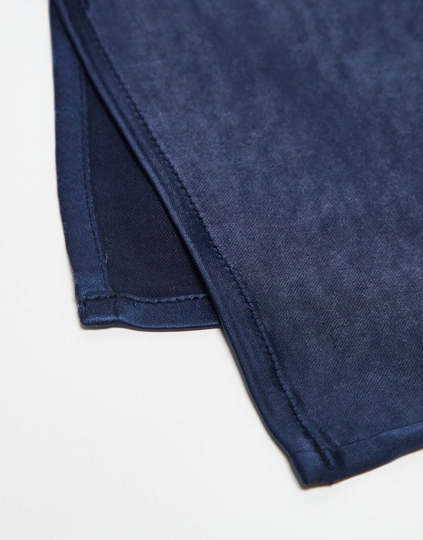 Six Stories satin pocket square in navy - ASOS Sample Sale EU Store
