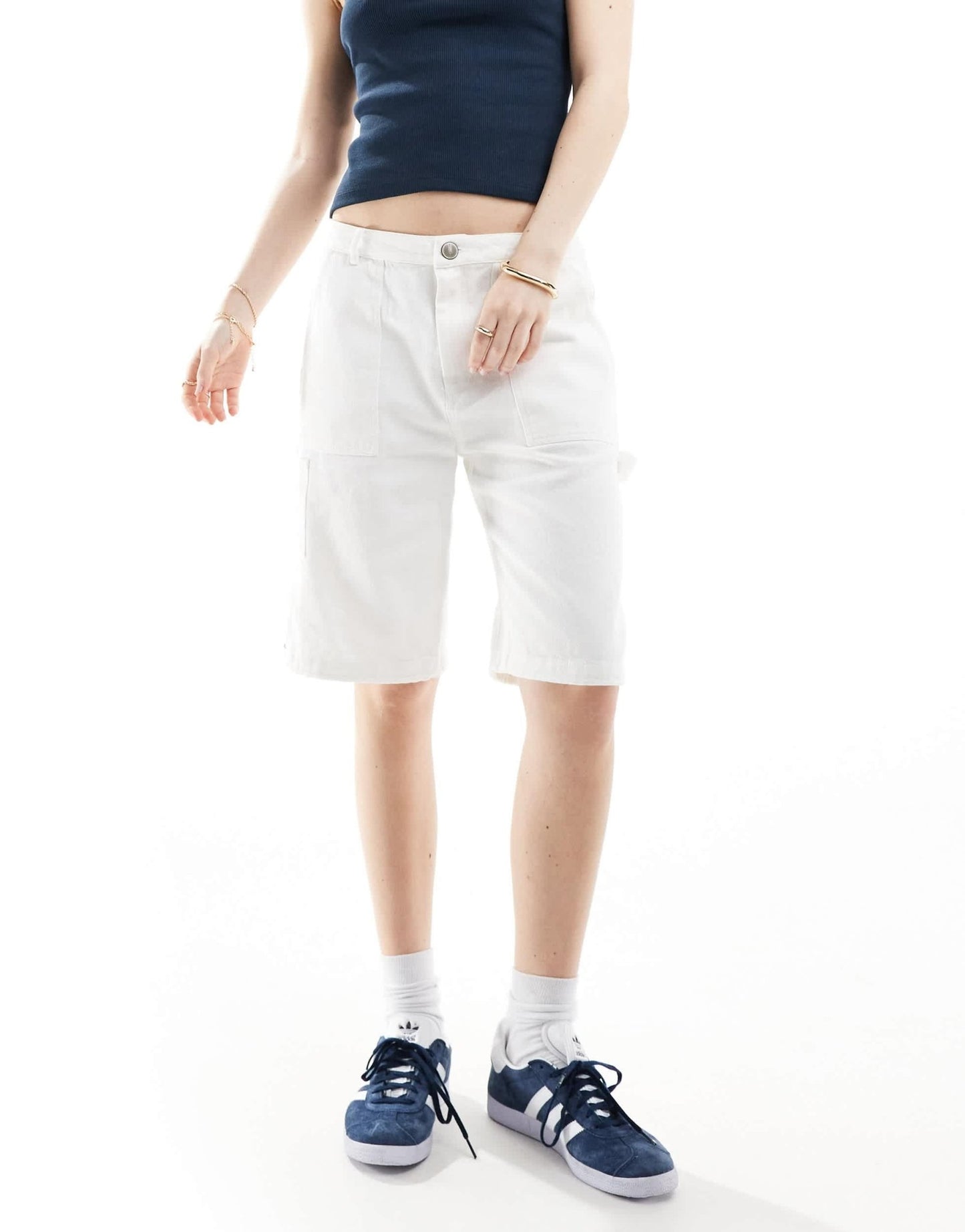 Sixth June longer legnth carpenter short in white - ASOS Sample Sale EU Store