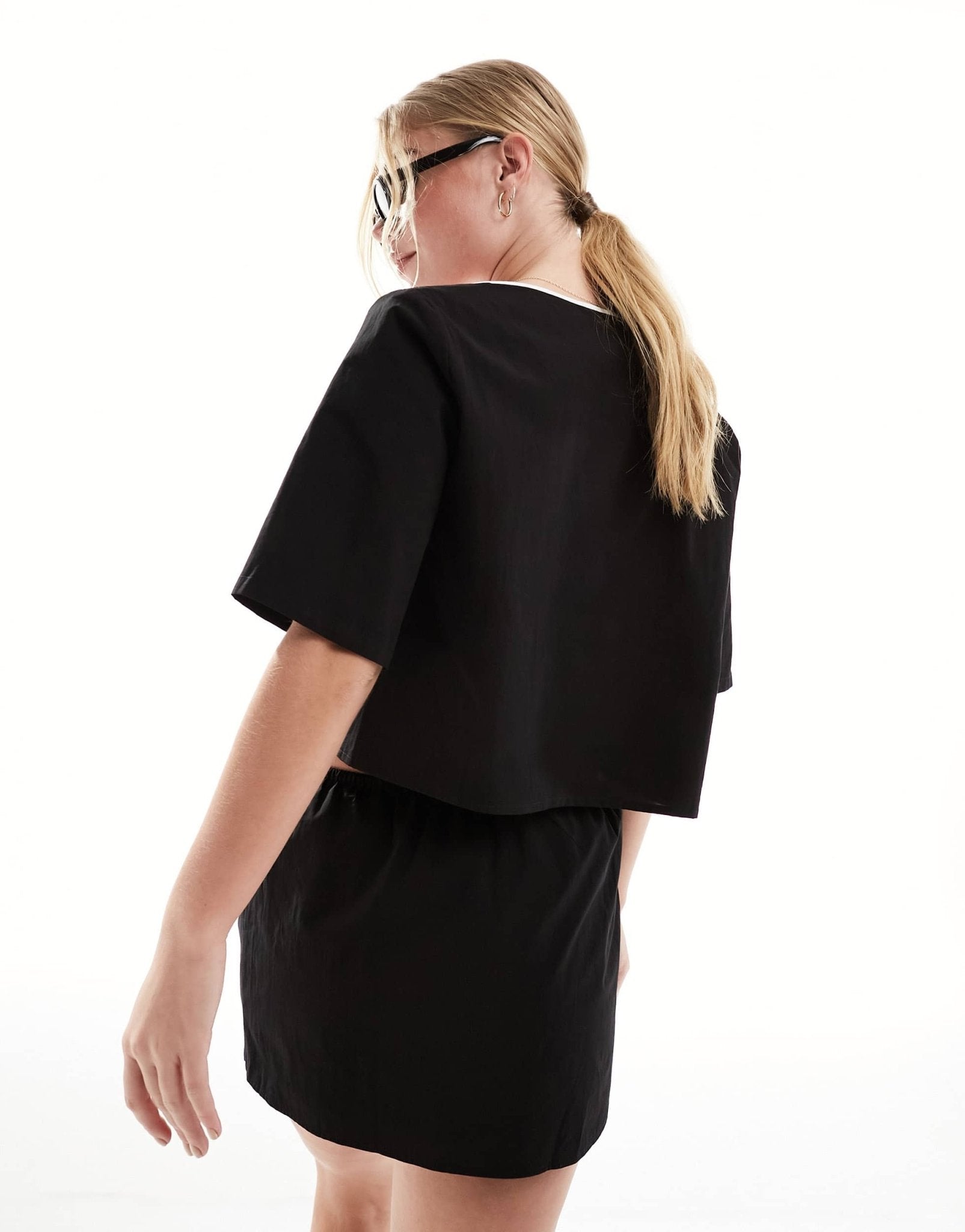 SNDYS contrast tie detail top co - ord in black - ASOS Sample Sale EU Store
