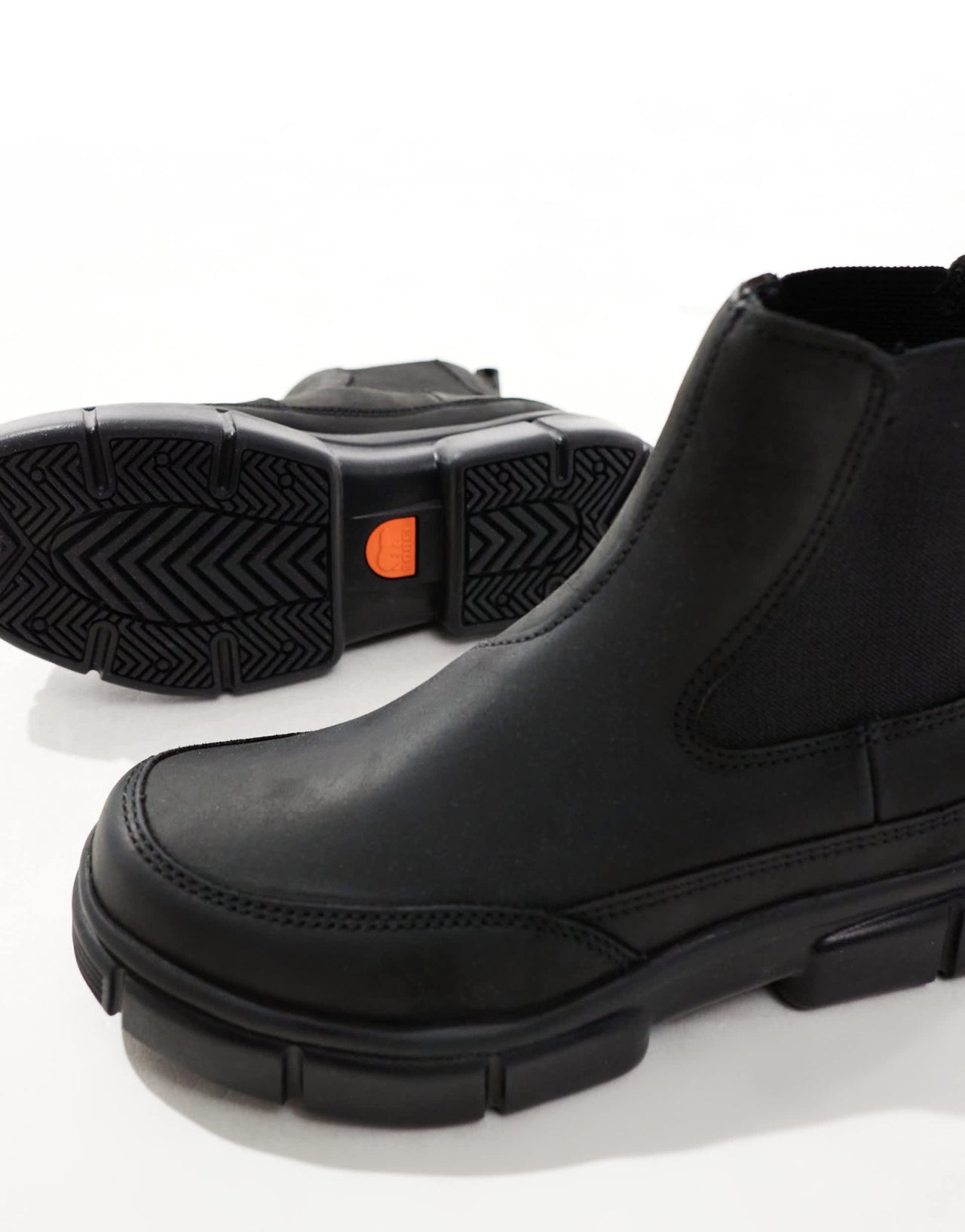 Sorel Explorer STRT suede chelsea boots in black - ASOS Sample Sale EU Store