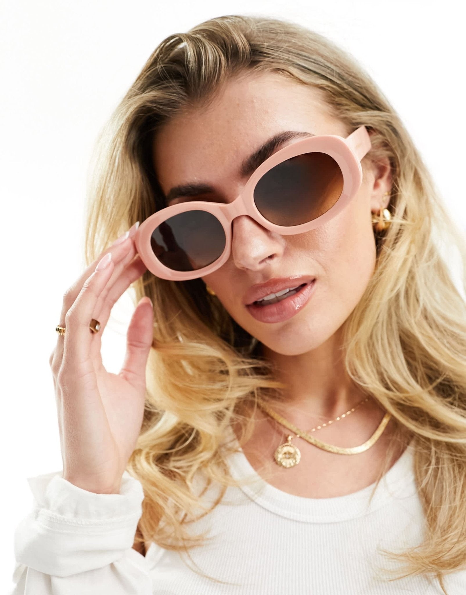 South Beach oval sunglasses in pink - ASOS Sample Sale EU Store