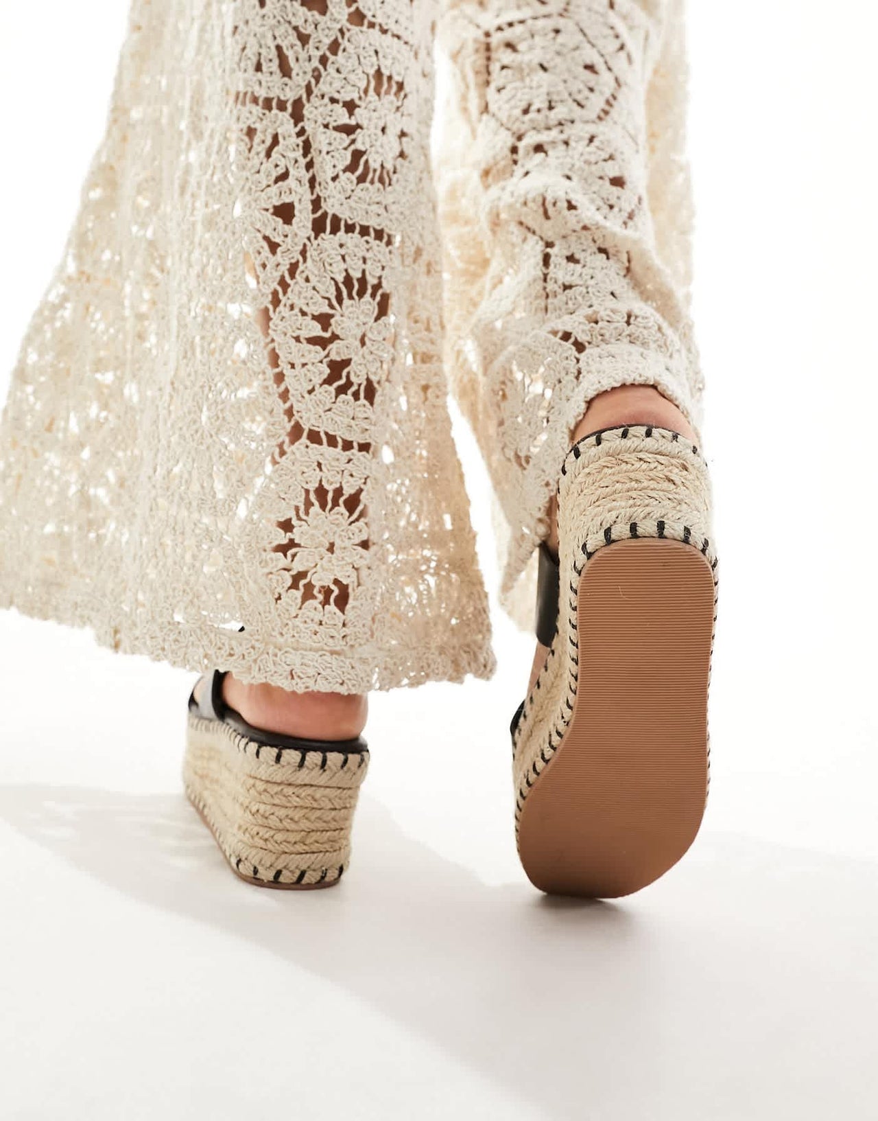 South Beach thong espadrille sandals in black - ASOS Sample Sale EU Store