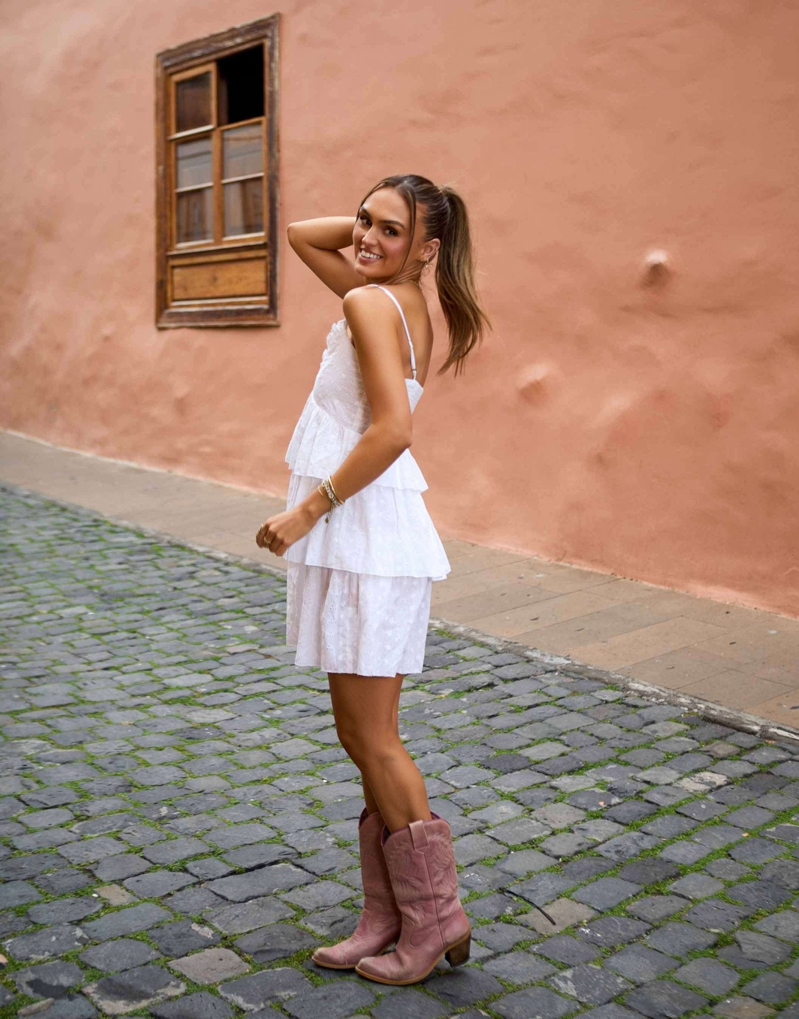 South Beach x Misha Grimes broderie tiered mini beach dress in white - ASOS Sample Sale EU Store