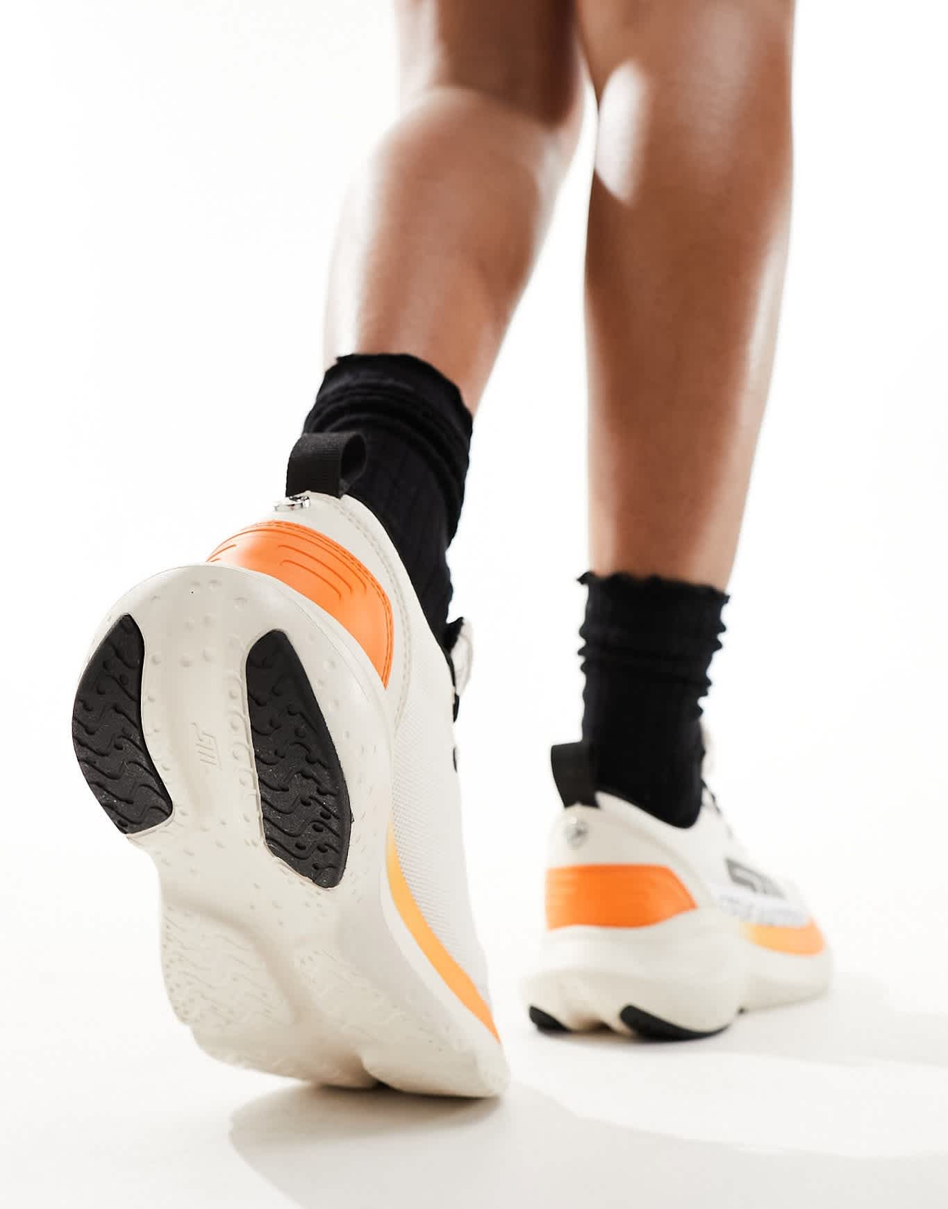Steve Madden Elevate 2 trainer in orange and bone - ASOS Sample Sale EU Store