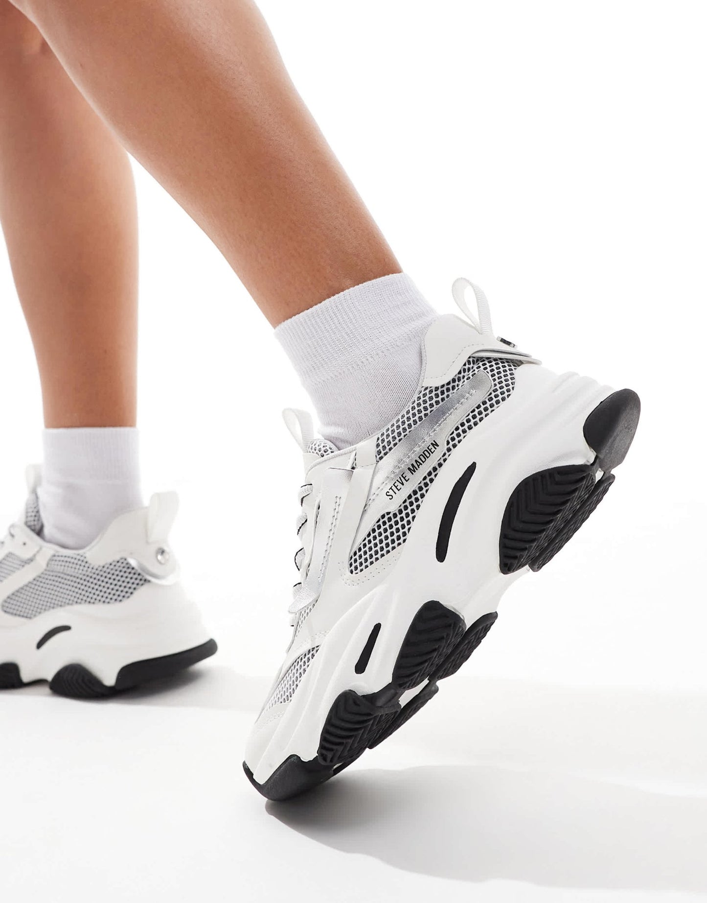 Steve Madden Possesion - E chunky trainers in white with silver metallic - ASOS Sample Sale EU Store