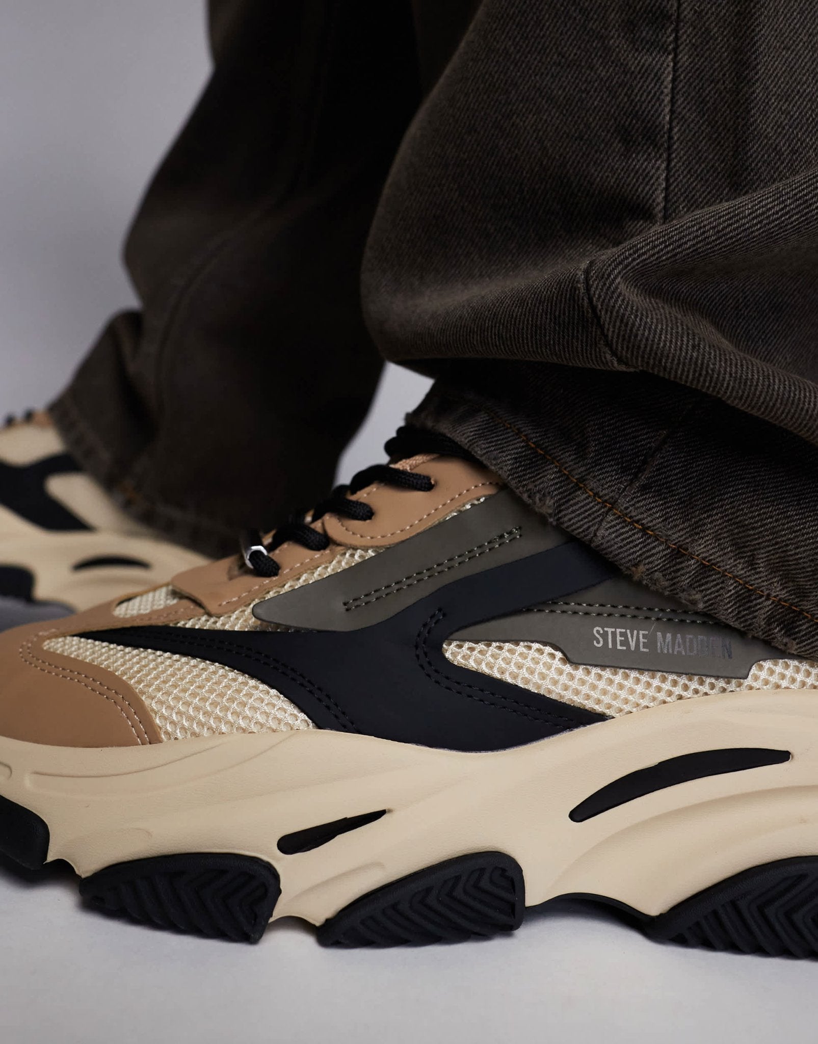 Steve Madden Possess Trainer in Khaki - ASOS Sample Sale EU Store