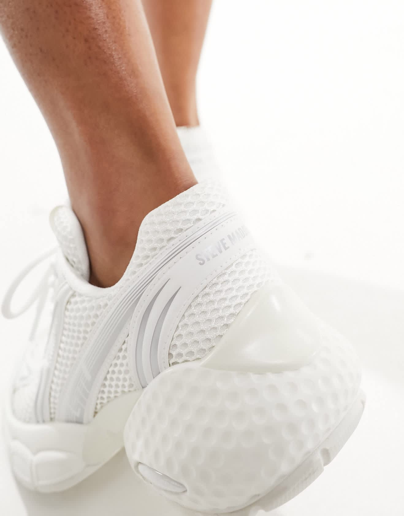 Steve Madden Satellite chunky trainer in silver and white - ASOS Sample Sale EU Store