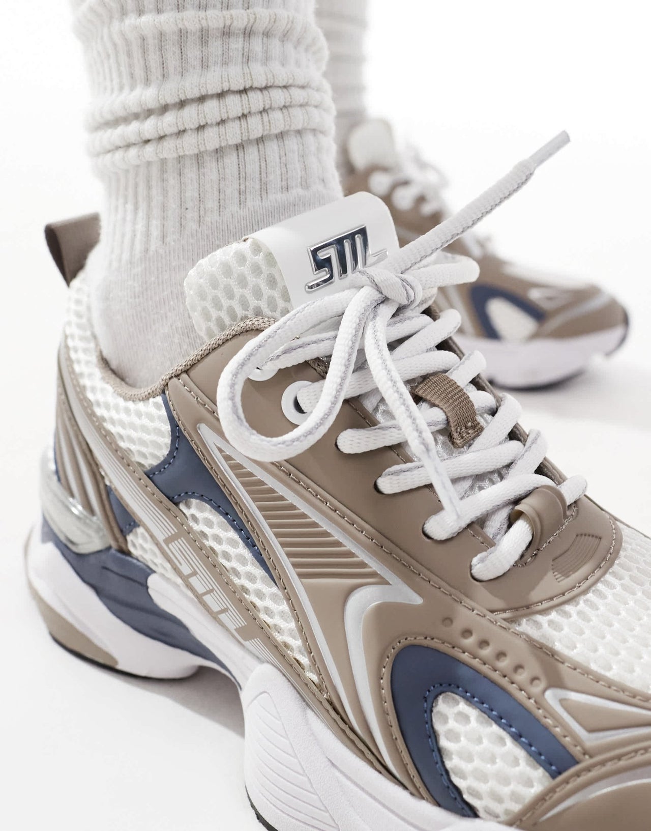 Steve Madden Speedster - E Trainers in Slate Blue & Taupe - ASOS Sample Sale EU Store