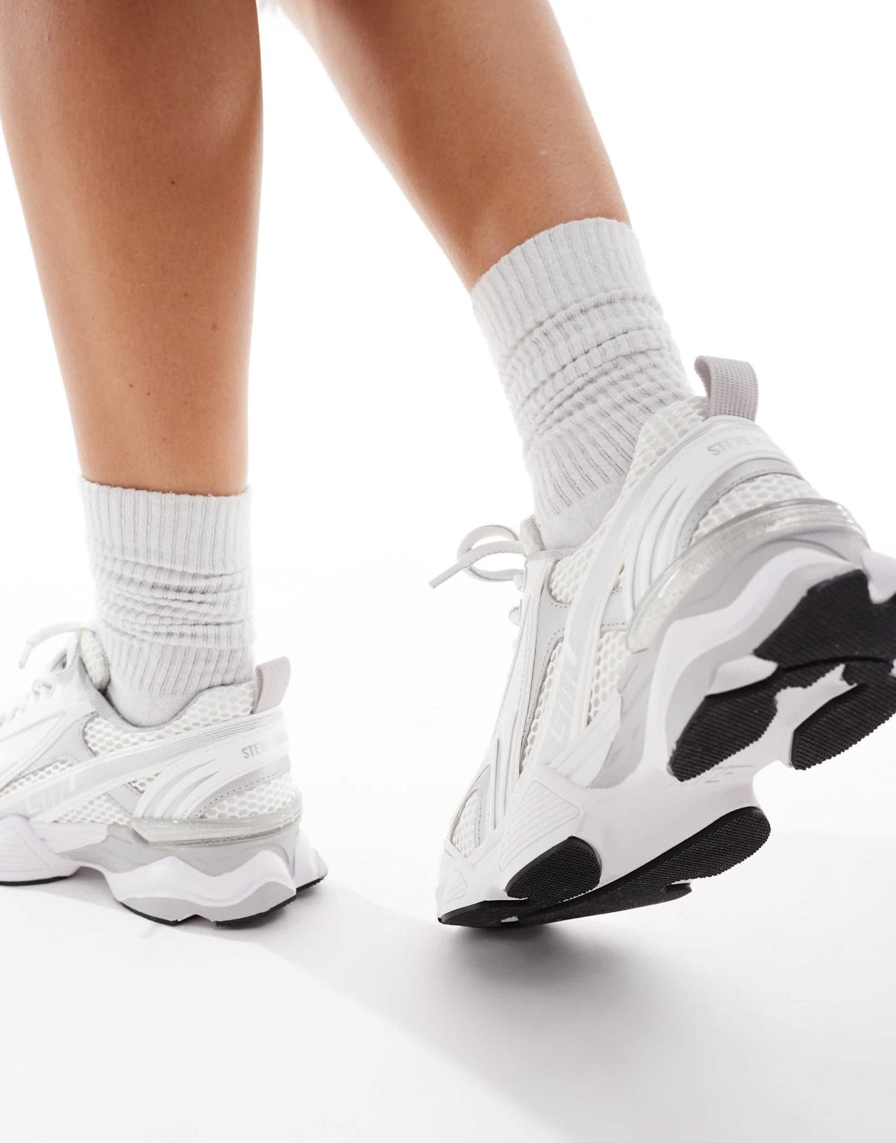 Steve Madden Speedster - E Trainers in White - ASOS Sample Sale EU Store