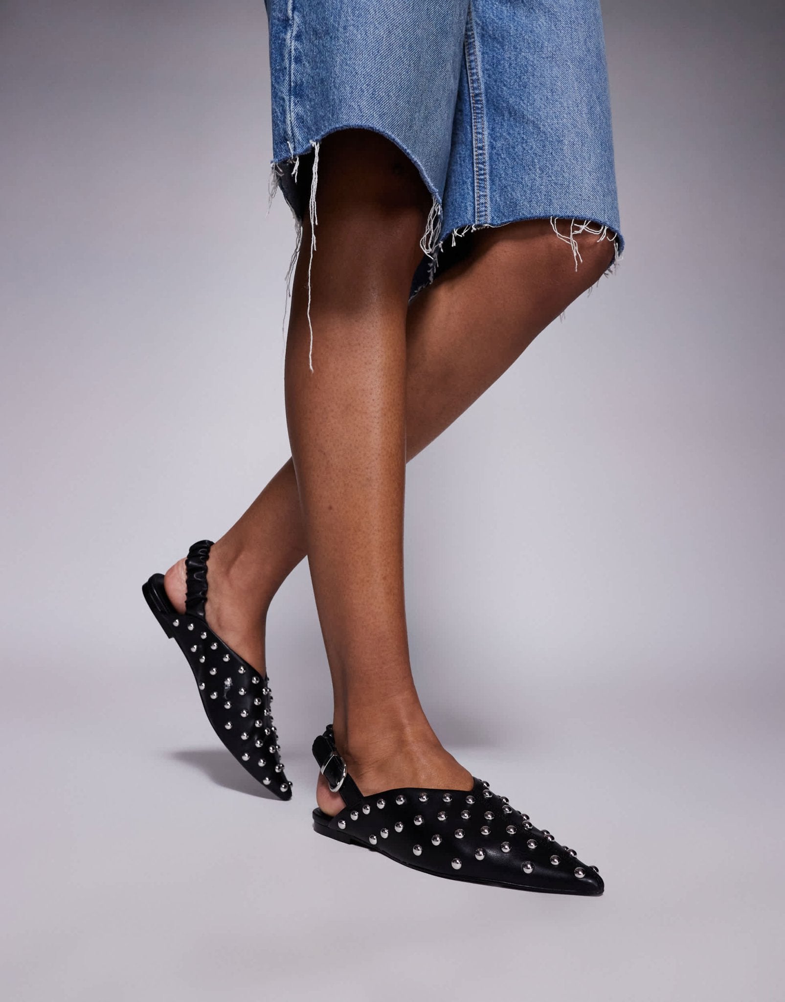 Steve Madden Zeta - s slingback studded shoe in black - ASOS Sample Sale EU Store