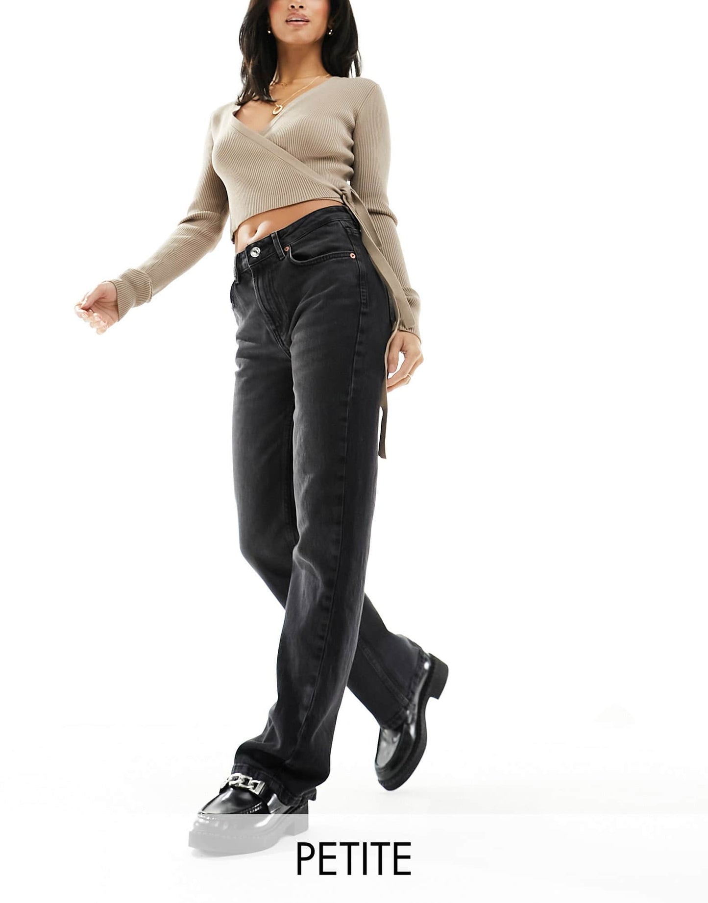 Stradivarius Petite straight leg jean in black wash - ASOS Sample Sale EU Store