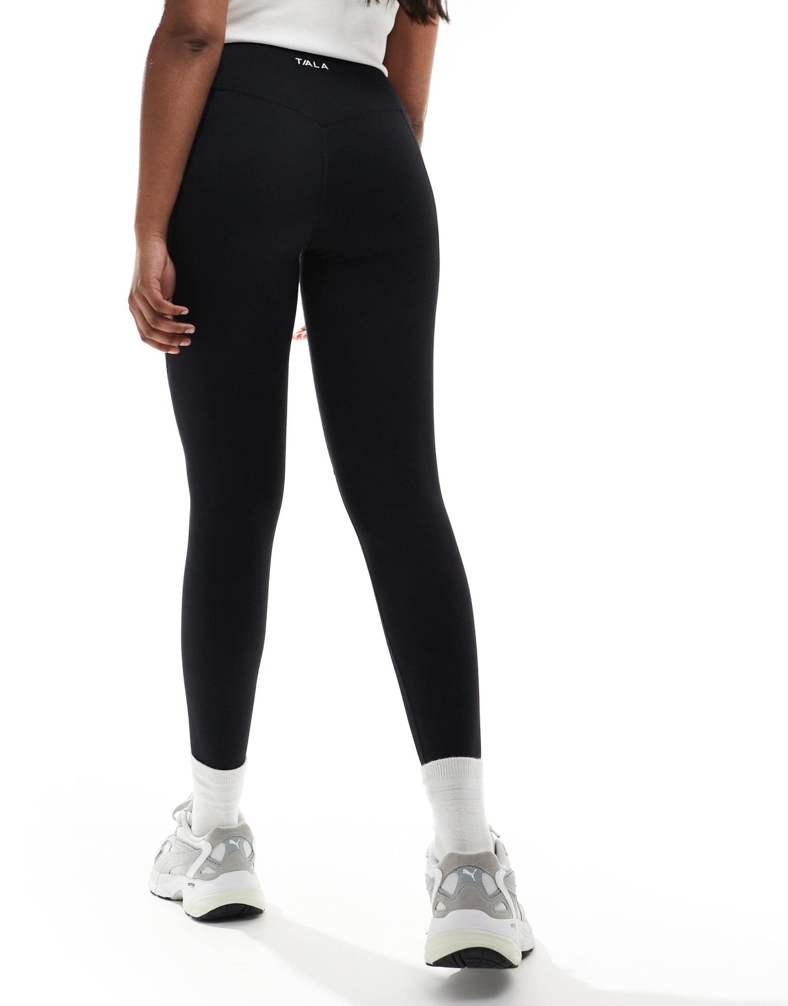 TALA Skinluxe high waisted side pocket leggings in black - ASOS Sample Sale EU Store