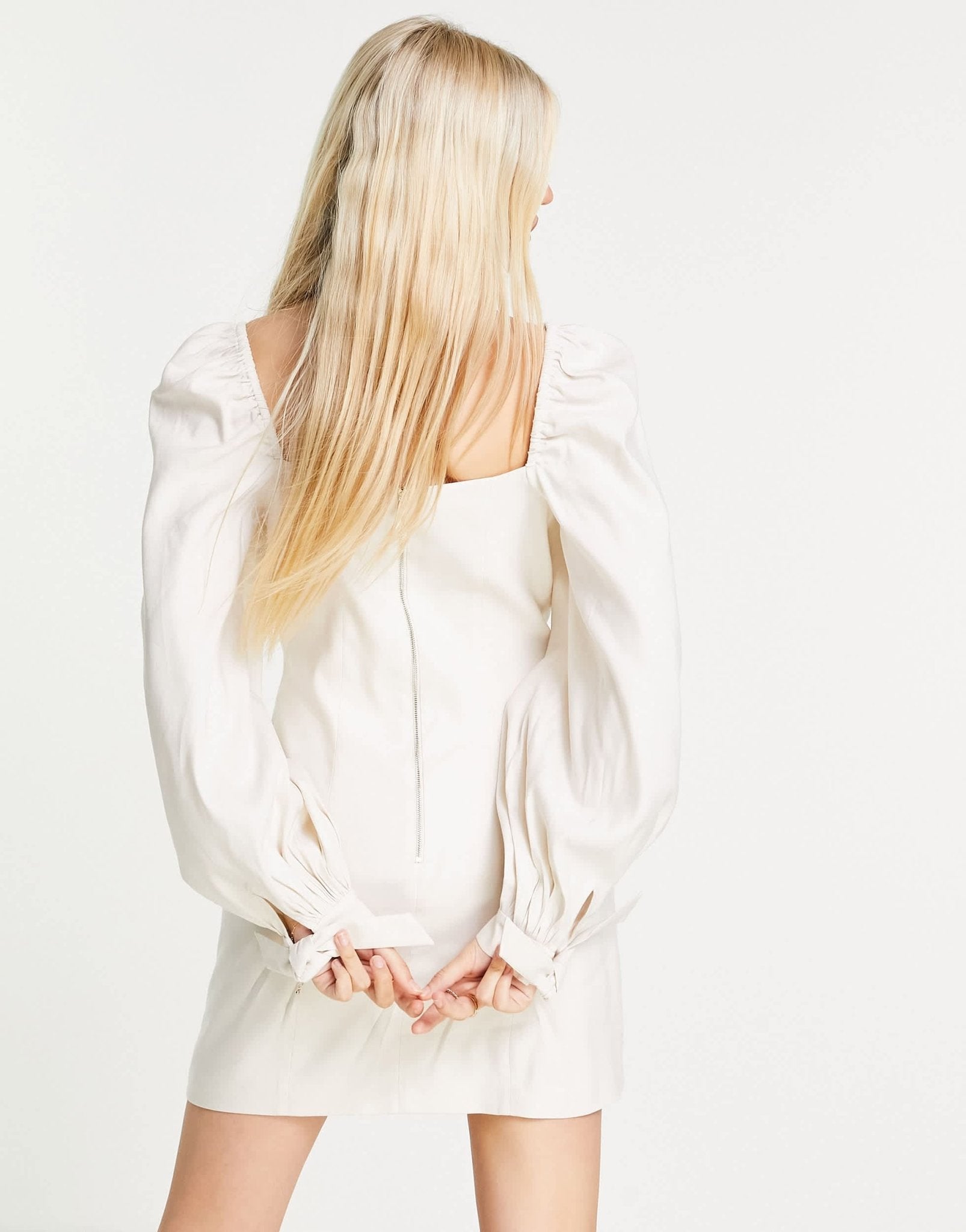Ted Baker Britnie puff sleeve mini dress in white - ASOS Sample Sale EU Store