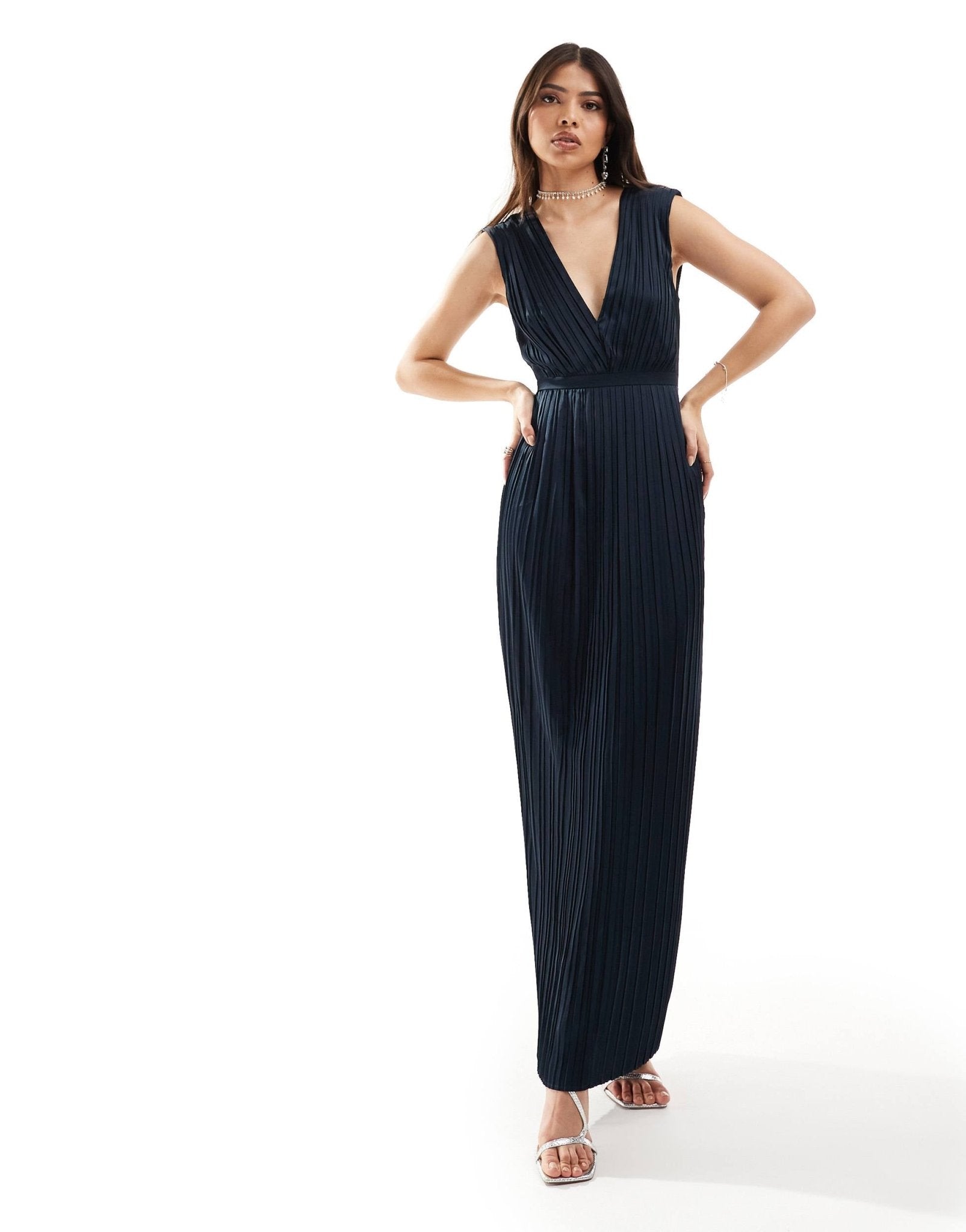 TFNC Bridesmaid satin pleated maxi dress in navy - ASOS Sample Sale EU Store