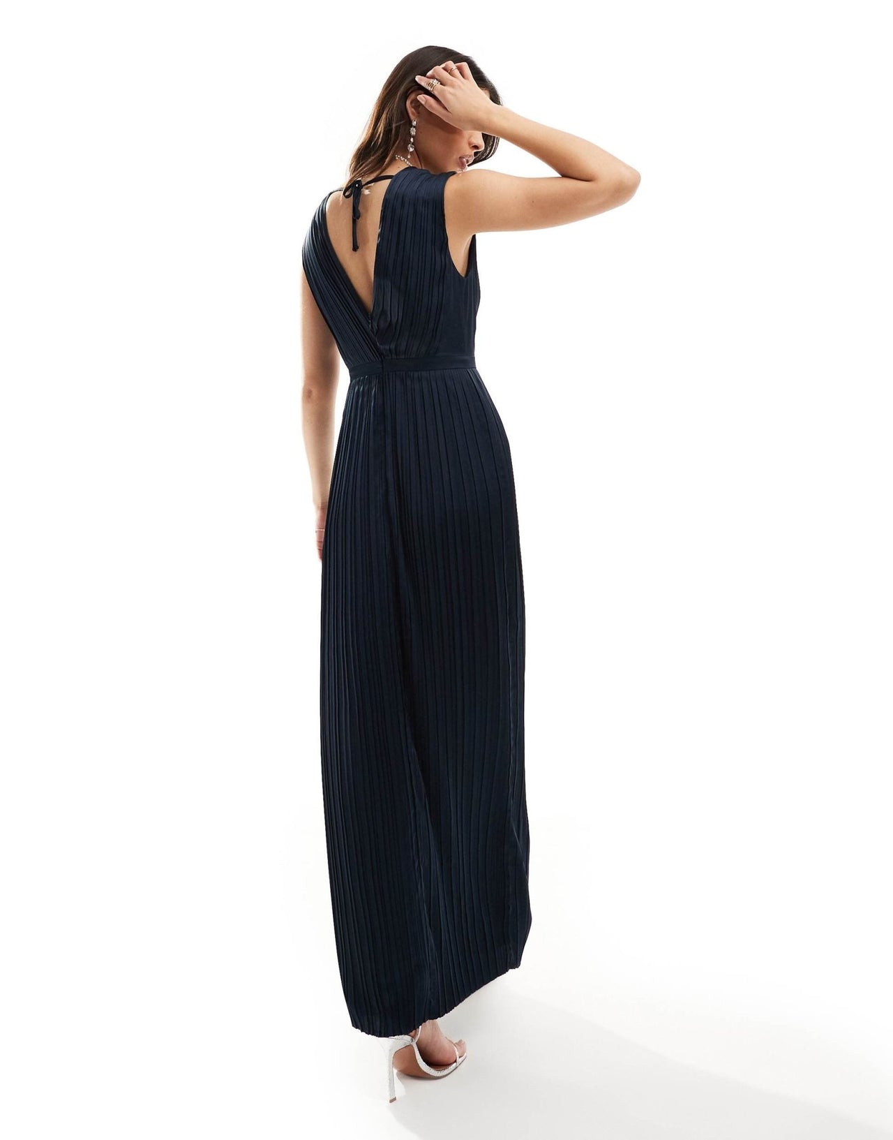 TFNC Bridesmaid satin pleated maxi dress in navy - ASOS Sample Sale EU Store