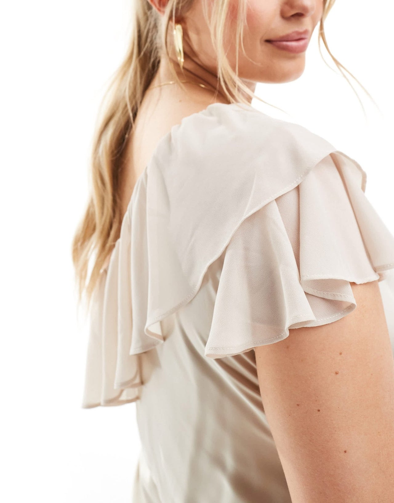 TFNC Plus Bridesmaid satin one shoulder ruffle maxi dress in champagne - ASOS Sample Sale EU Store