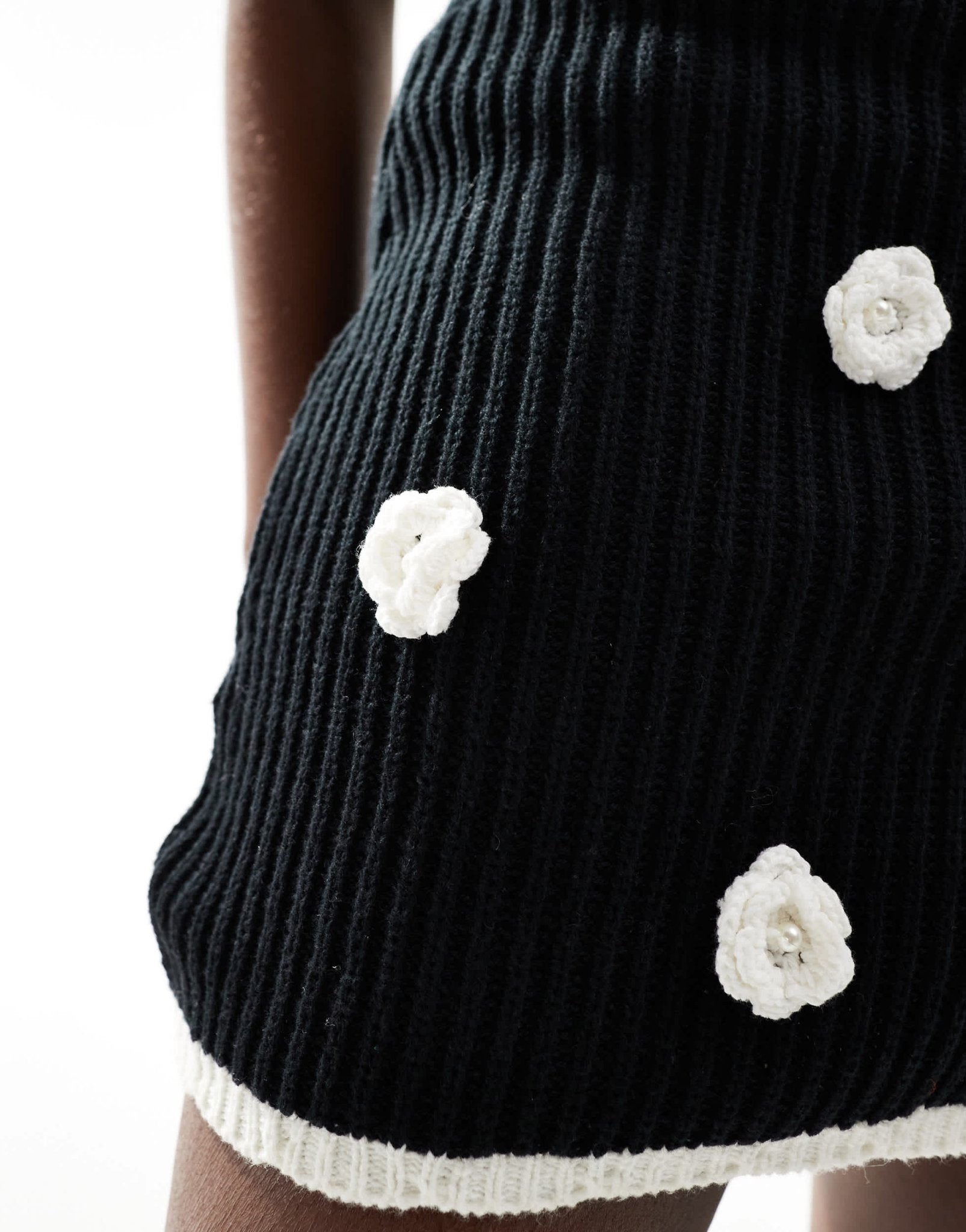 The Frolic exclusive knitted pearl flower applique beach mini skirt co - ord in black and cream - ASOS Sample Sale EU Store