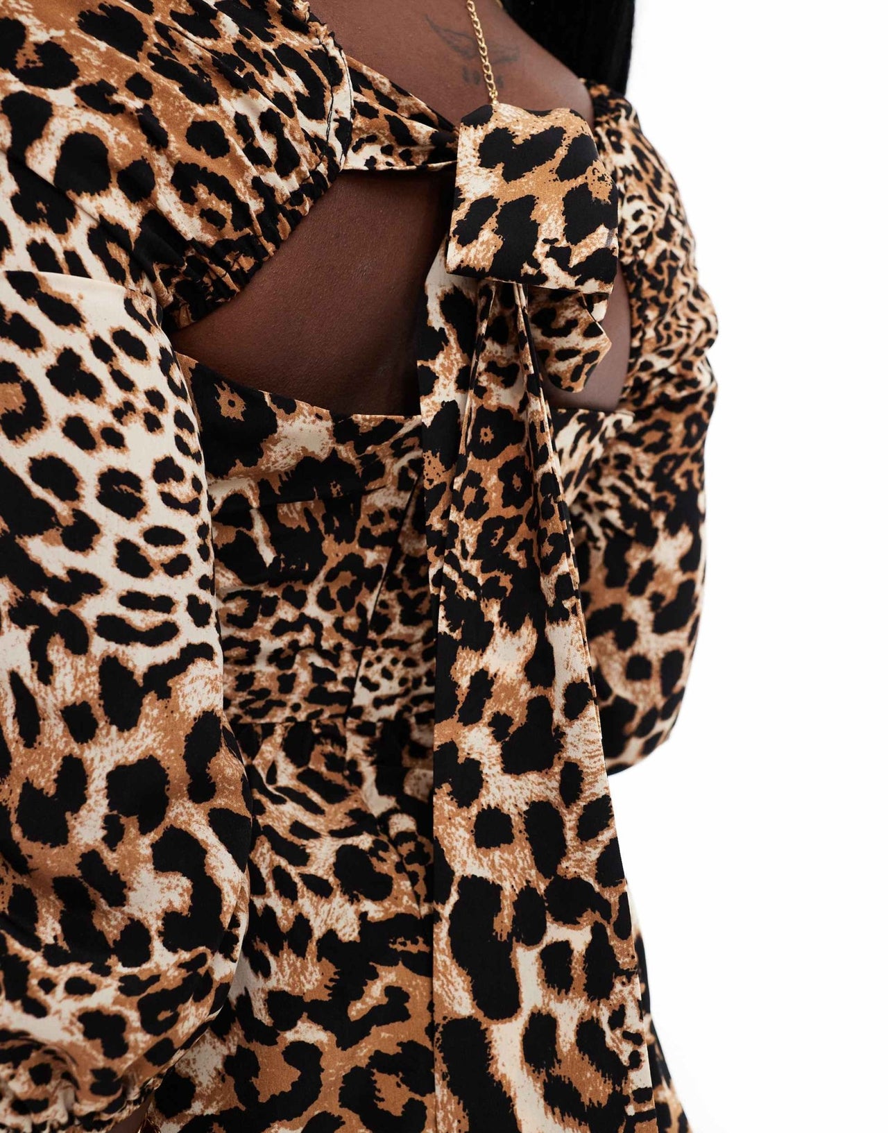 The Frolic exclusive tie back mini skater dress in leopard - ASOS Sample Sale EU Store