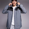 The North Face giacca impermeabile Antora in grigio