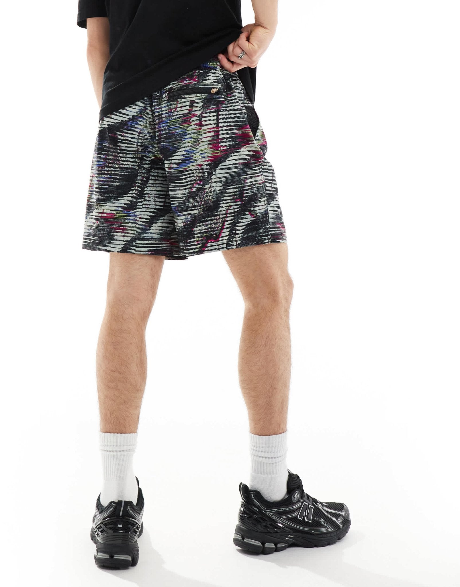 The North Face Class V Pathfinder shorts in printed black - ASOS Sample Sale EU Store