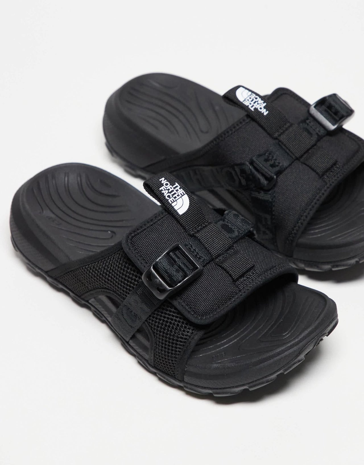 The North Face Explore Camp chunky slider in black - ASOS Sample Sale EU Store