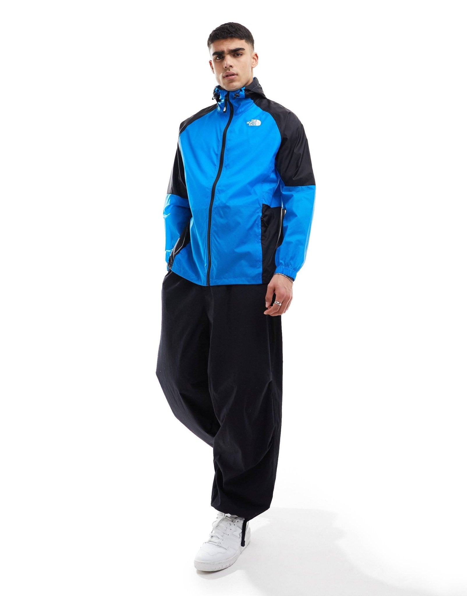 The North Face Himalia packable wind jacket in blue Exclusive at ASOS - ASOS Sample Sale EU Store