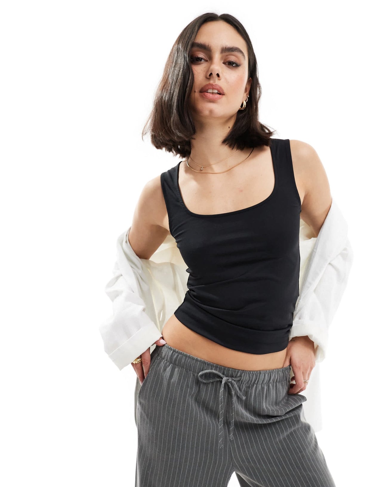 Threadbare Jungle super stretch sleeveless top in black - ASOS Sample Sale EU Store