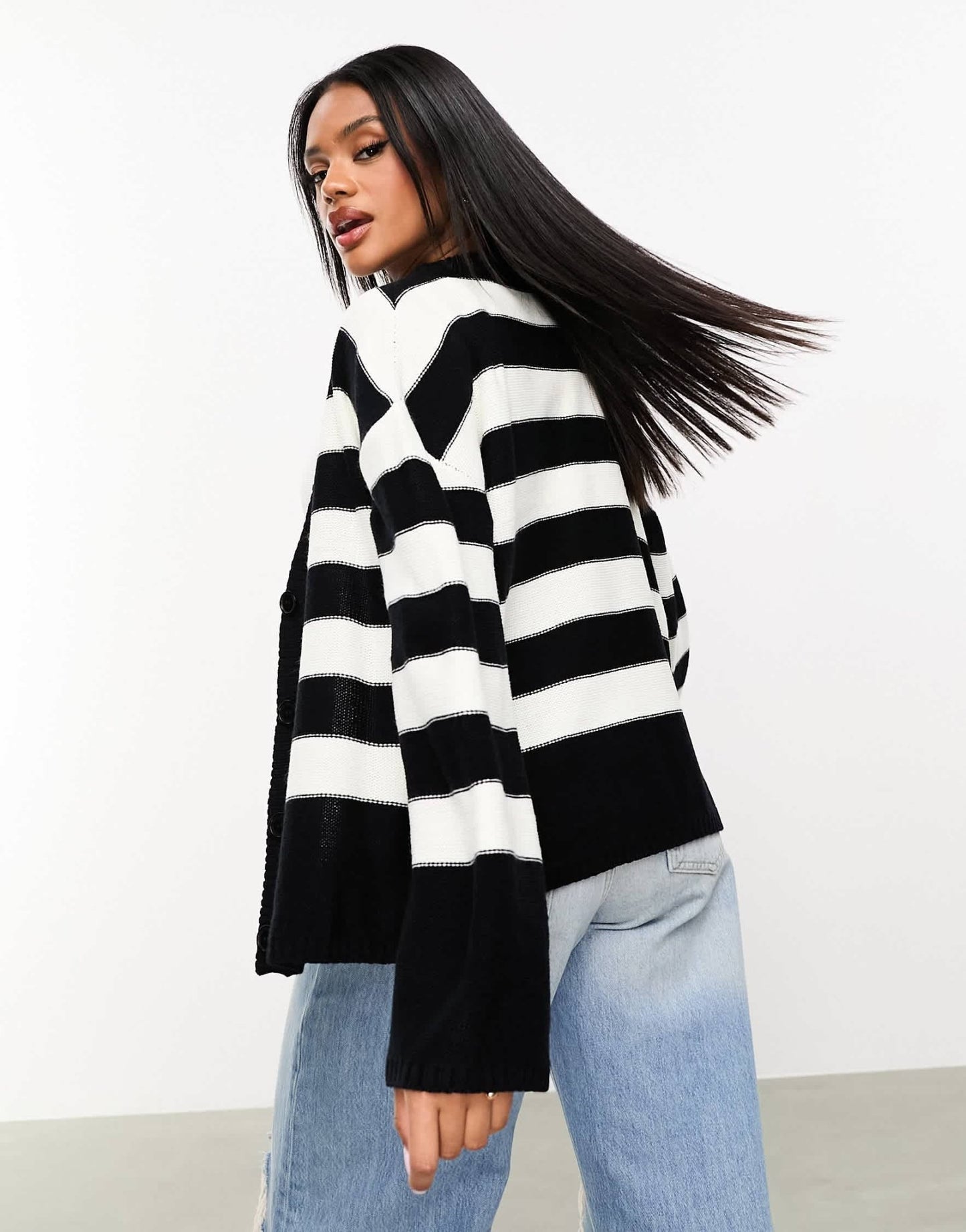 Threadbare Ruby cardigan in black and white stripe - ASOS Sample Sale EU Store