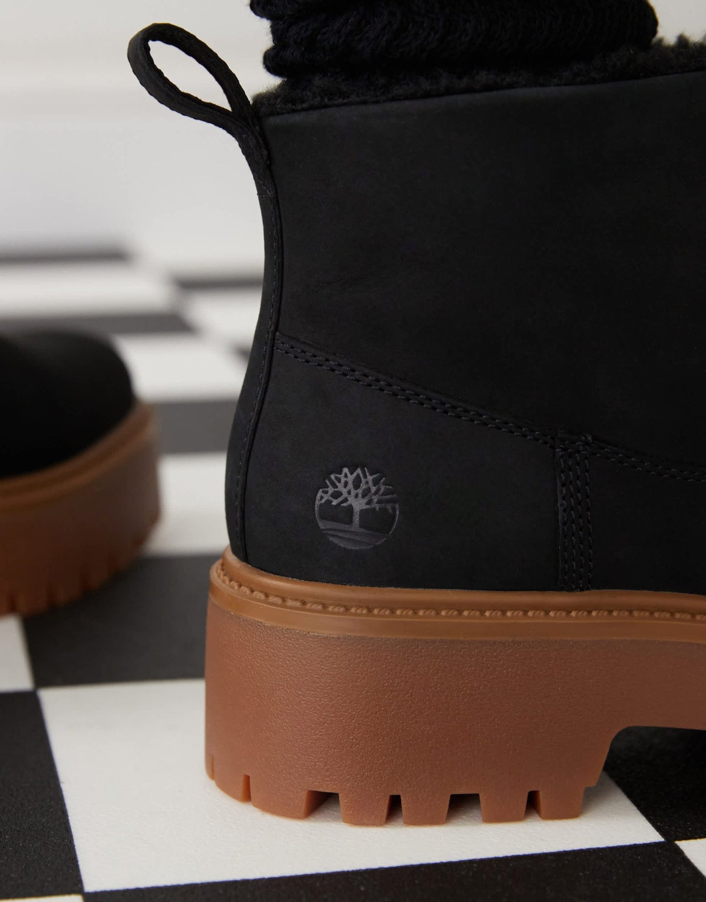 Timberland Stone Street elevated lined chelsea boots in black nubuck - ASOS Sample Sale EU Store