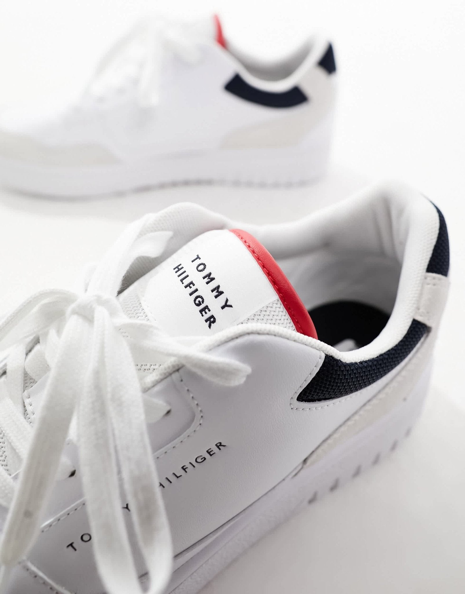 Tommy Hilfiger basket leather mixed media essential trainers in white - ASOS Sample Sale EU Store