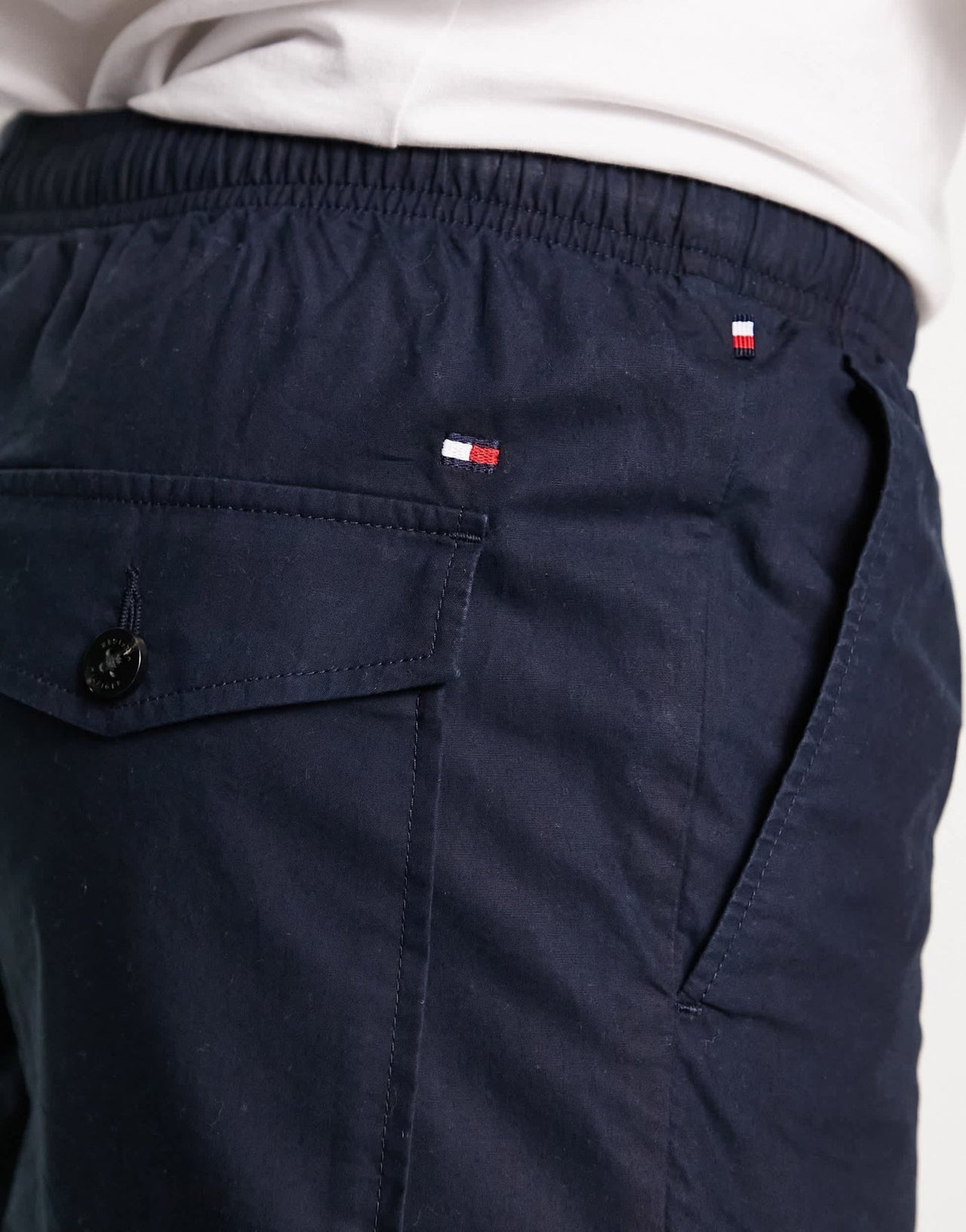 Tommy Hilfiger Brooklyn poplin short in navy - ASOS Sample Sale EU Store