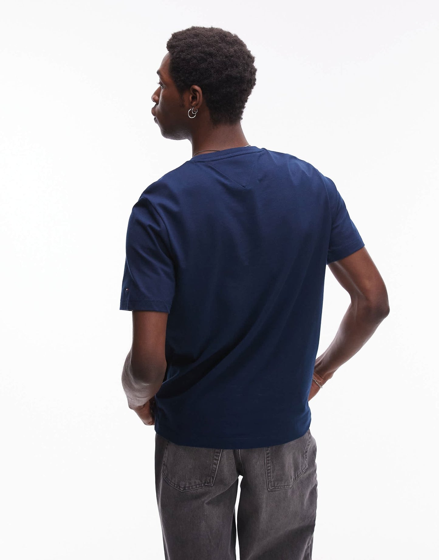 Tommy Hilfiger centre flag t-shirt in navy - ASOS Sample Sale EU Store