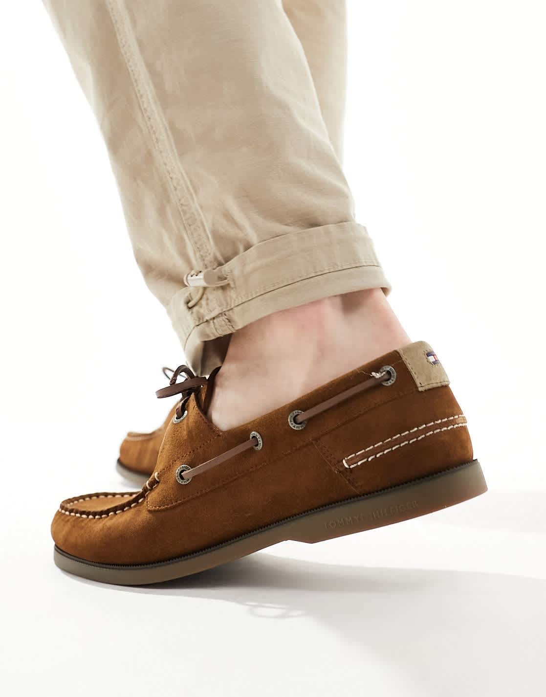Tommy Hilfiger core suede boat shoes in brown - ASOS Sample Sale EU Store