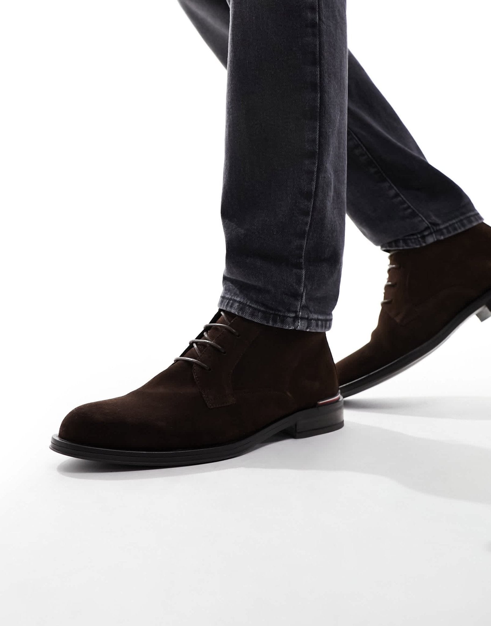 Tommy Hilfiger core suede leather boots in cocoa - ASOS Sample Sale EU Store