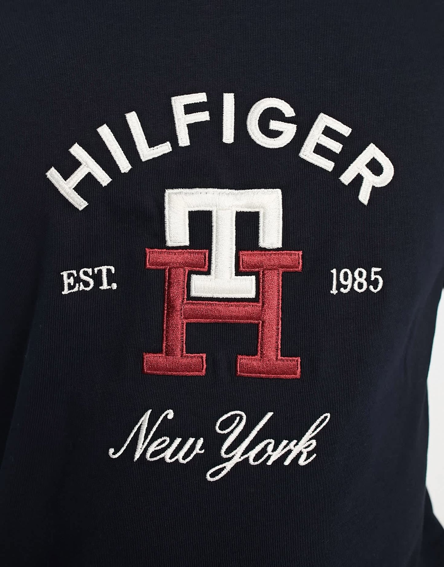 Tommy Hilfiger graphic logo t-shirt in navy - ASOS Sample Sale EU Store