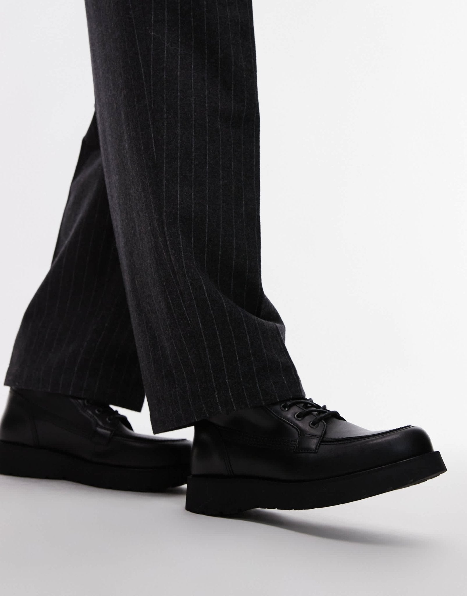 Tommy Hilfiger lace up leather boots in black - ASOS Sample Sale EU Store