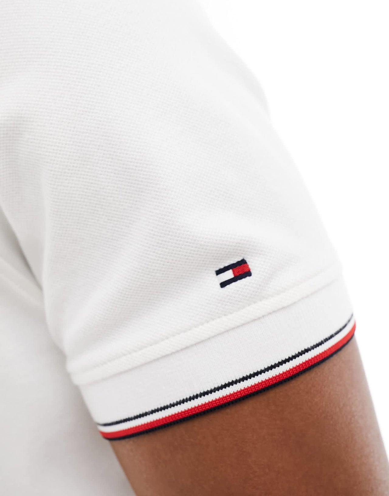 Tommy Hilfiger logo tipped regular polo in white - ASOS Sample Sale EU Store