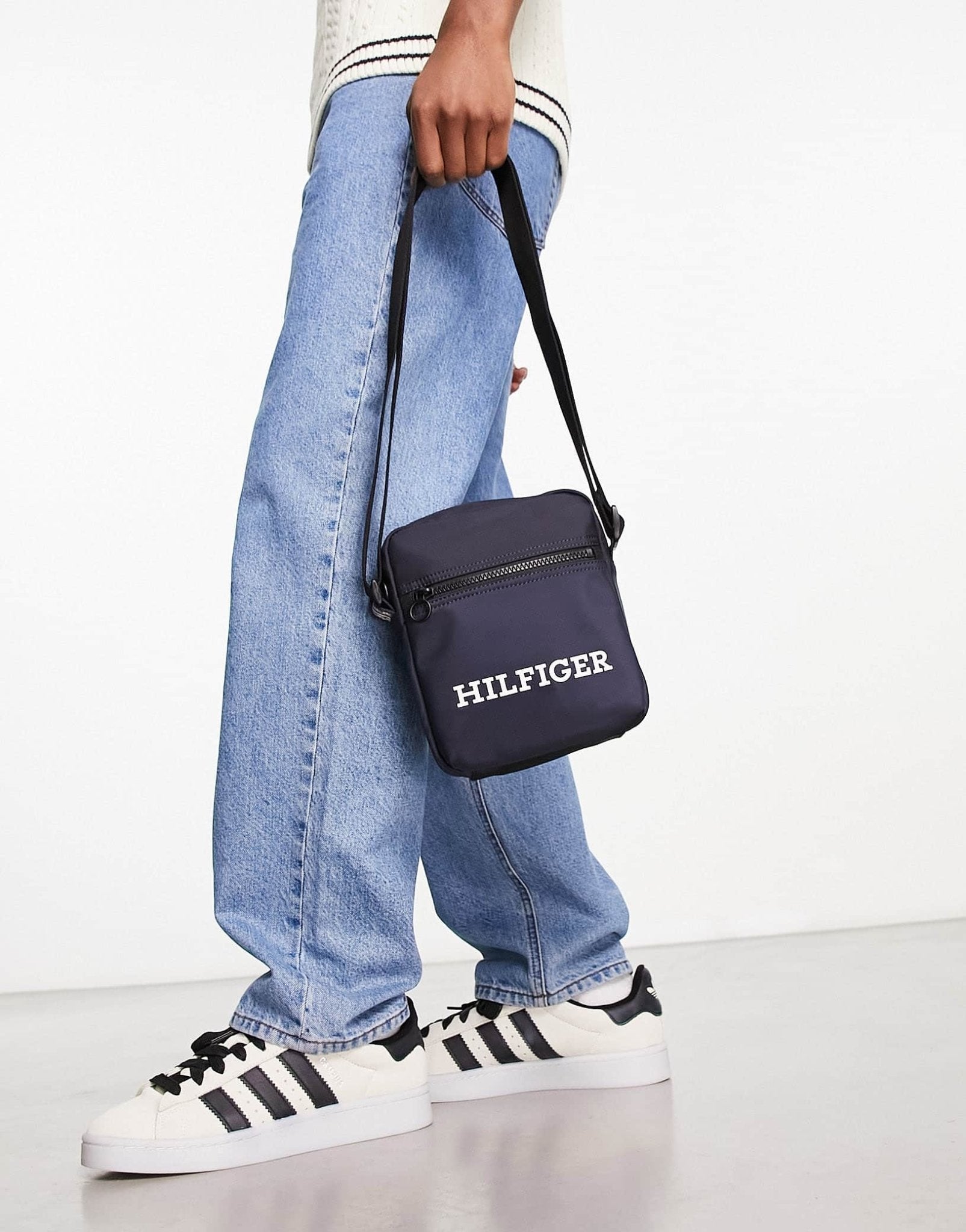 Tommy Hilfiger mini reporter bag in blue - ASOS Sample Sale EU Store