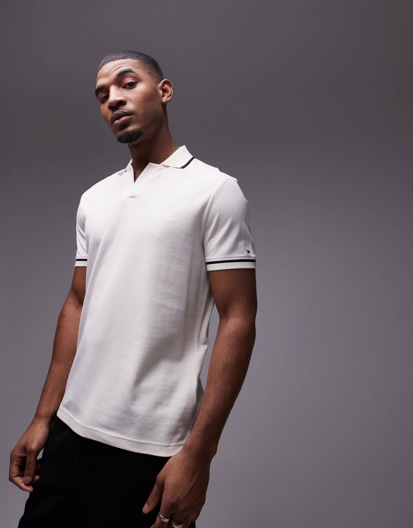 Tommy Hilfiger open collar tipped polo shirt in off white - ASOS Sample Sale EU Store