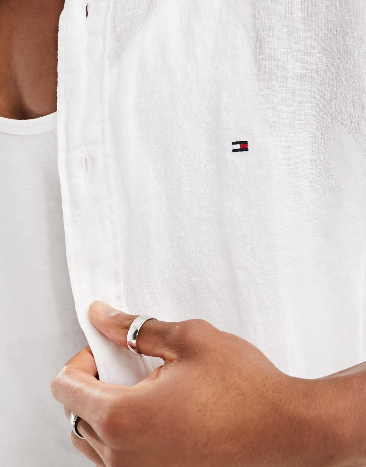 Tommy Hilfiger pigment dyed linen regular fit shirt in white - ASOS Sample Sale EU Store