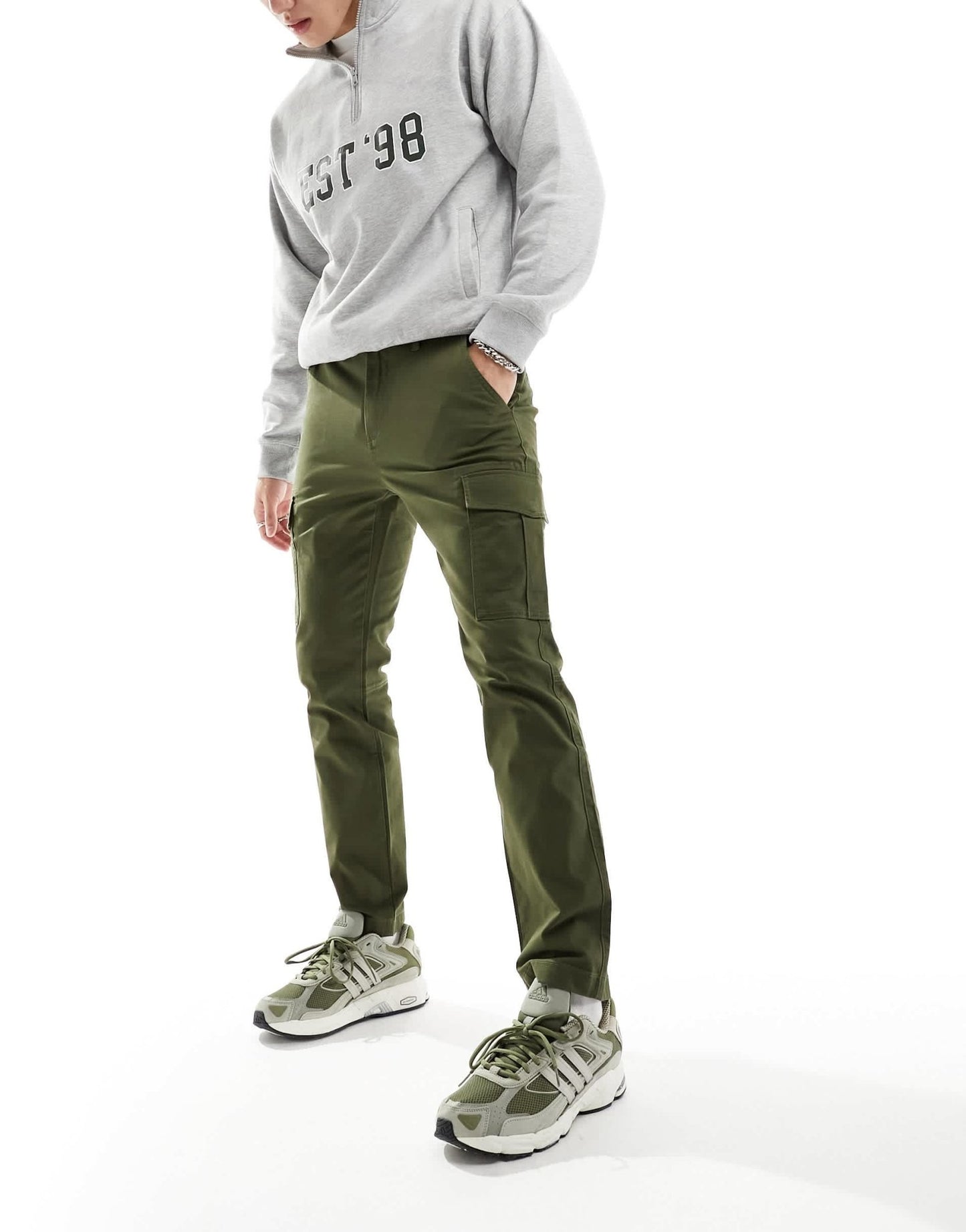 Tommy Jeans Austin lightweight cargo trousers in olive green - ASOS Sample Sale EU Store
