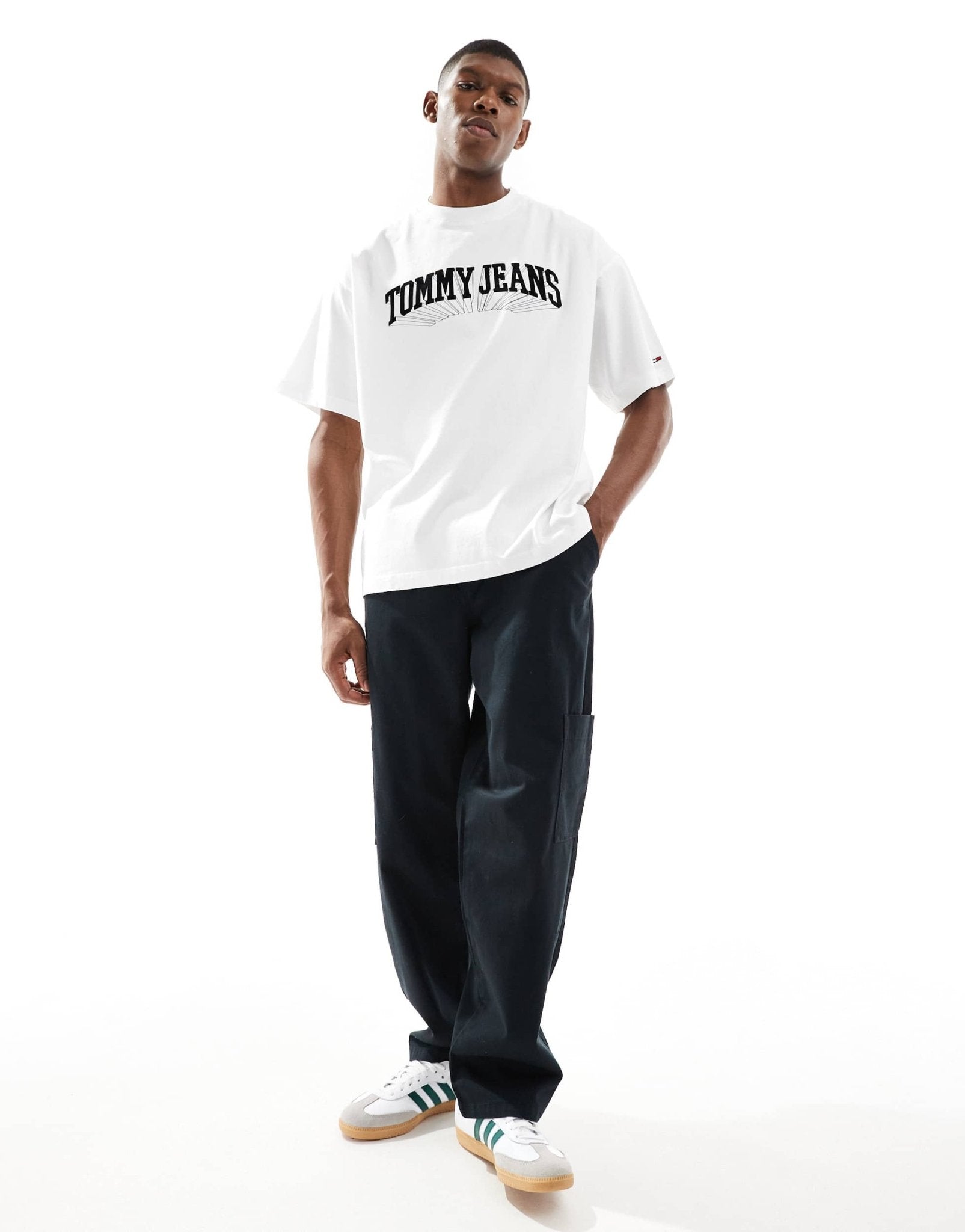 Tommy Jeans collegiate logo oversized t-shirt in white - ASOS Sample Sale EU Store