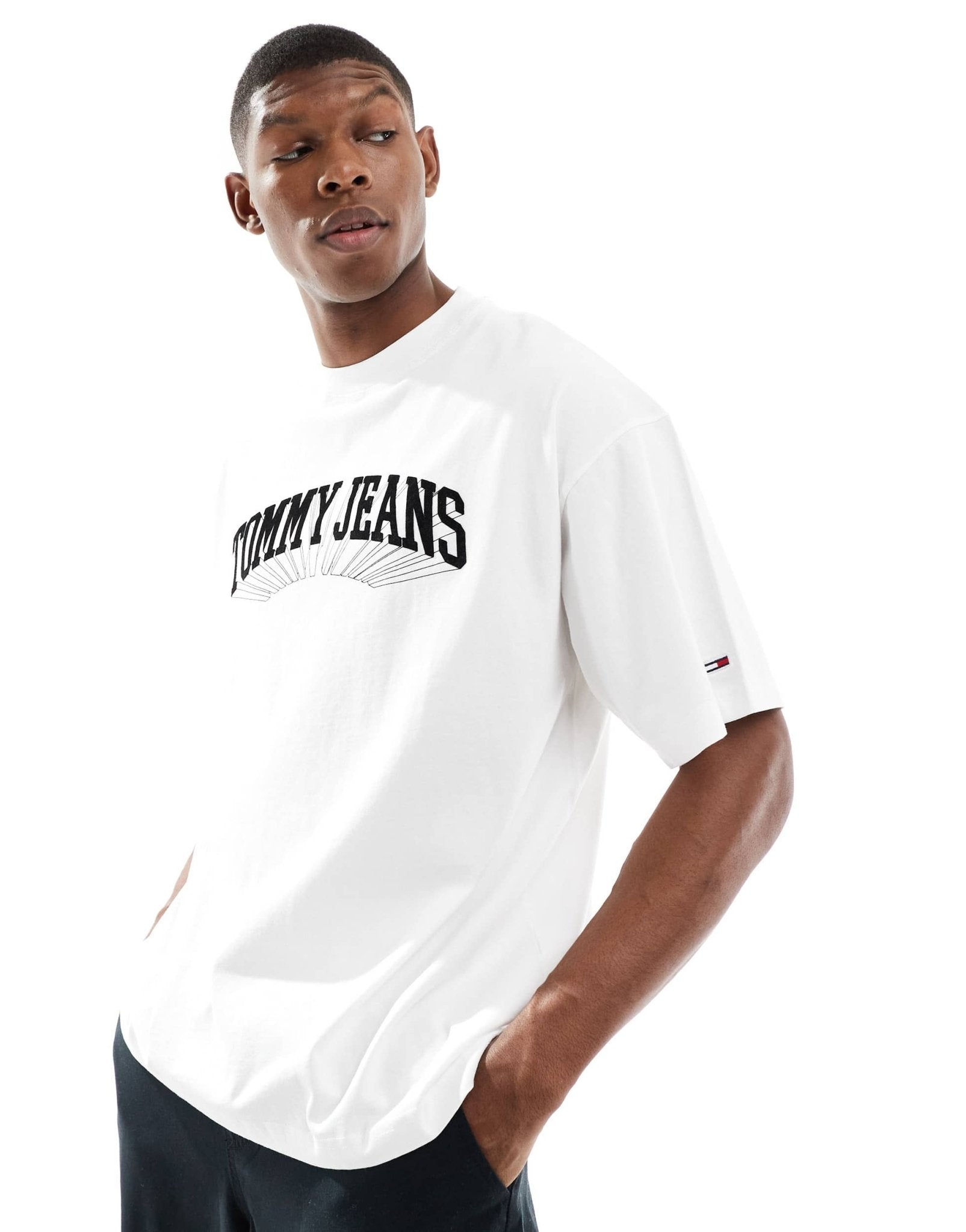 Tommy Jeans collegiate logo oversized t-shirt in white - ASOS Sample Sale EU Store