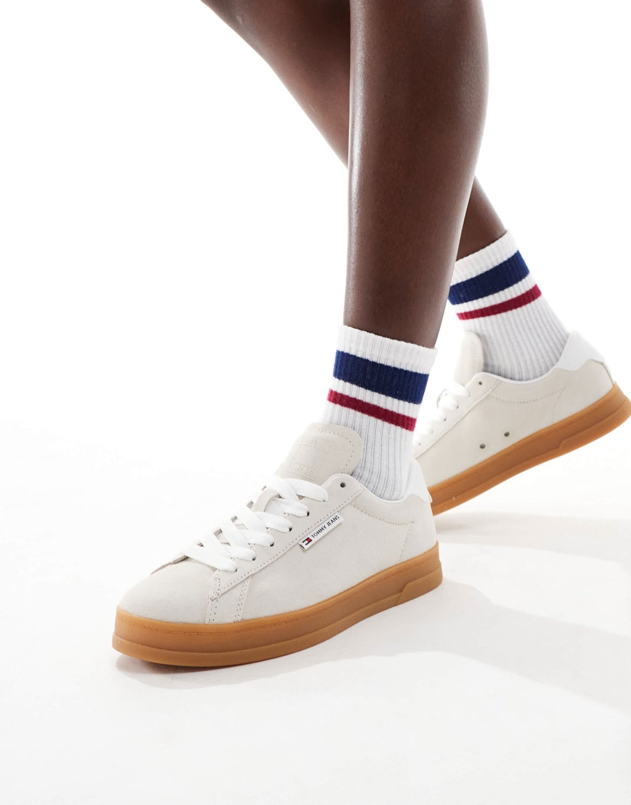 Tommy Jeans court suede trainers in beige - ASOS Sample Sale EU Store