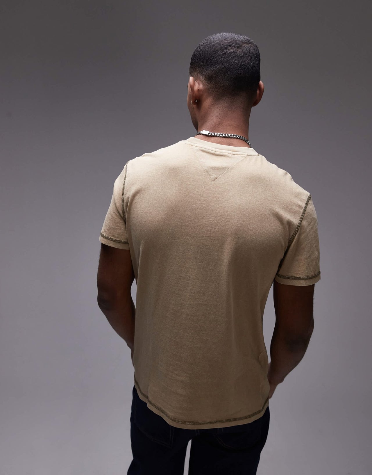 Tommy Jeans crest logo t-shirt in tan - ASOS Sample Sale EU Store